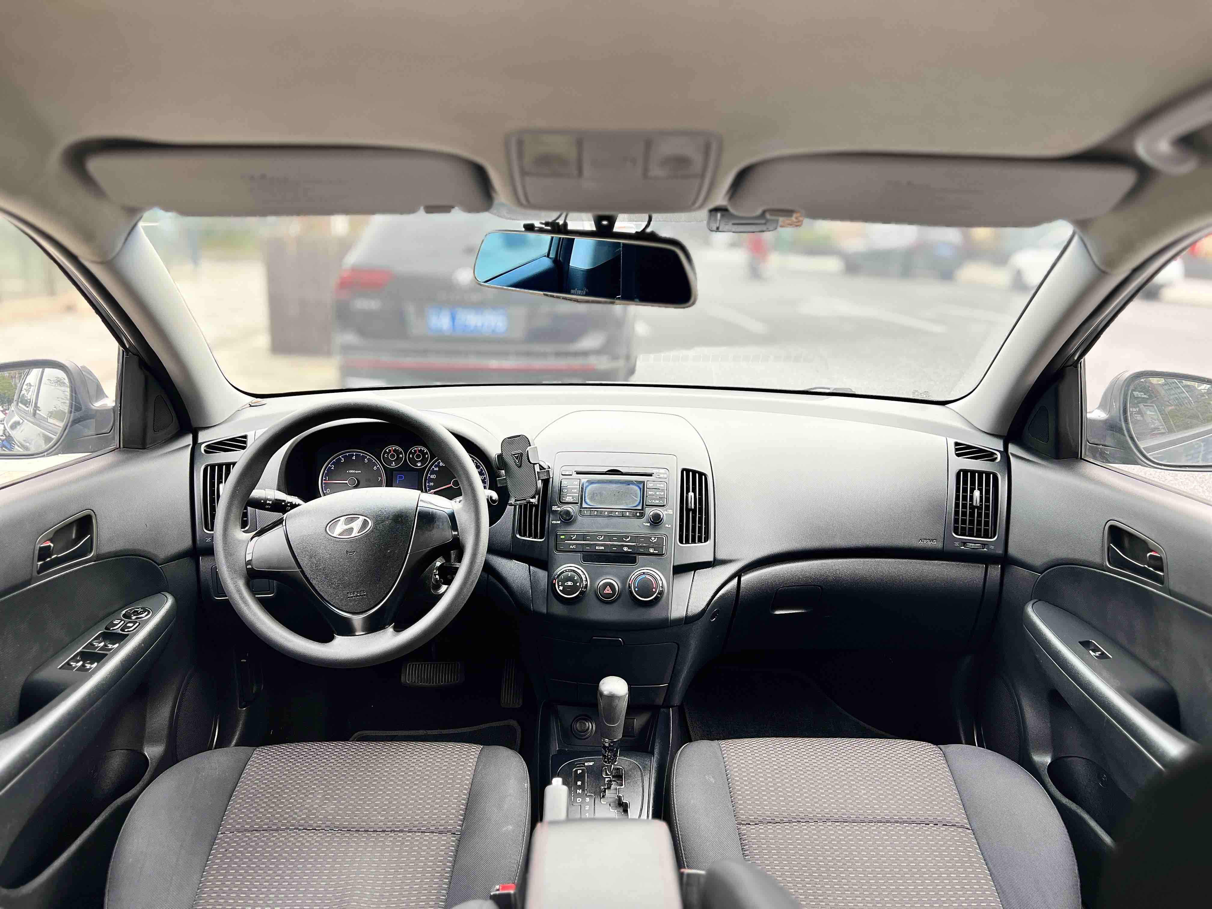 Hyundai i30 2011 immagine di auto #12