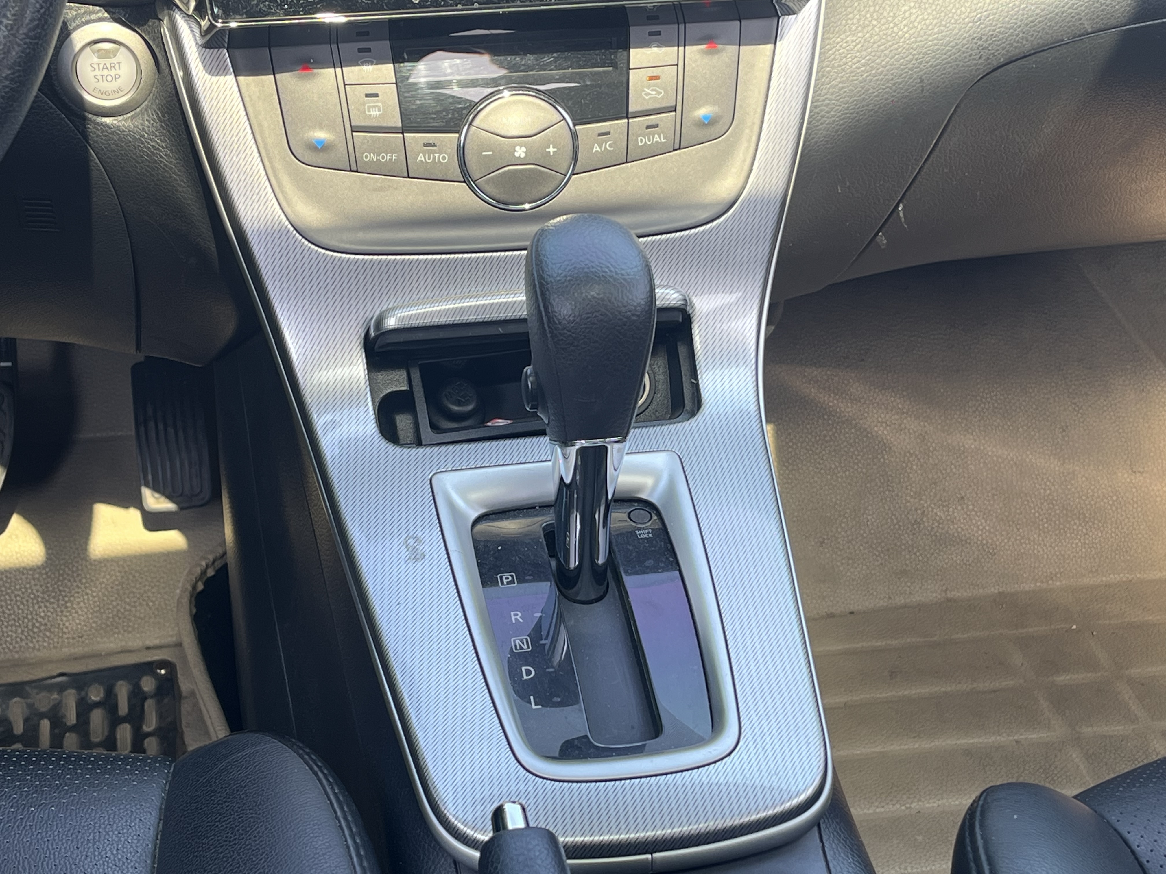 日产 轩逸 2015 汽车图片 #12