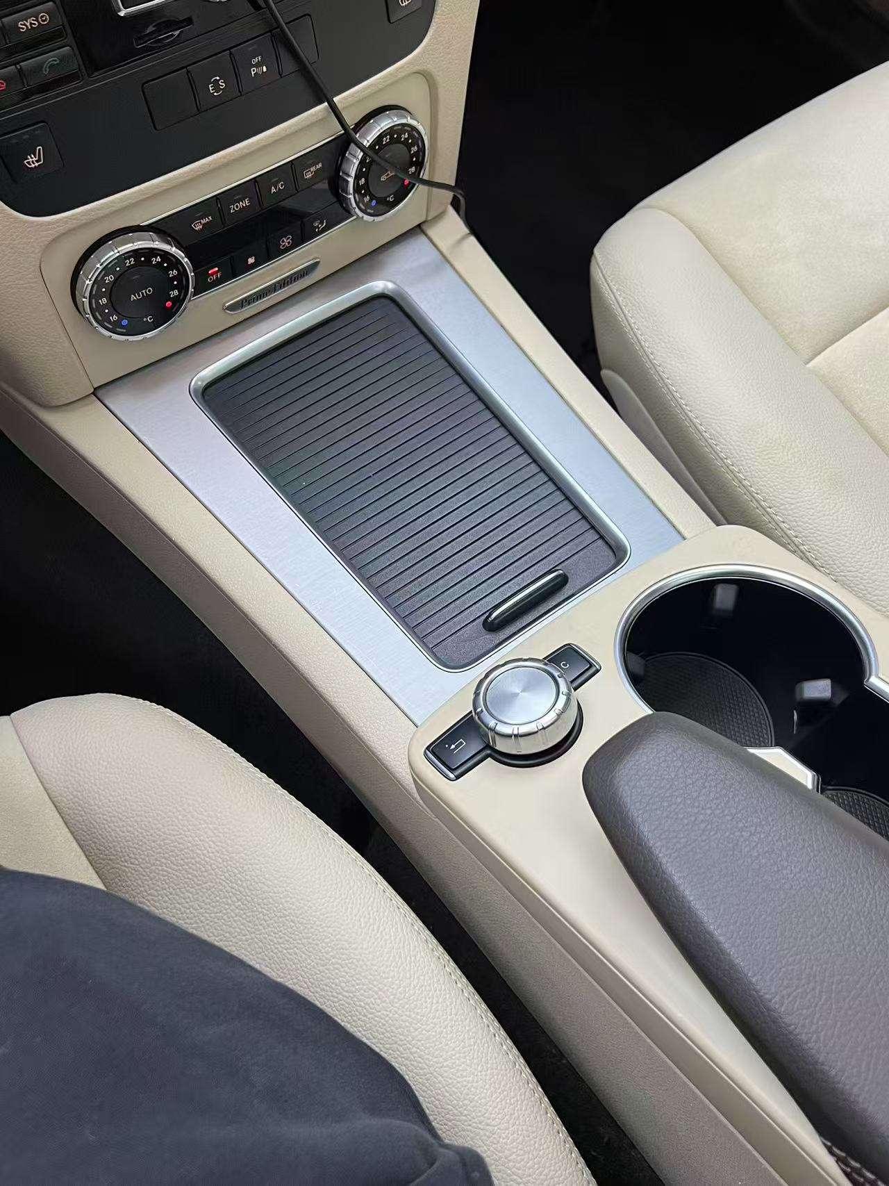 Mercedes-Benz GLK Class 2015 car image #12