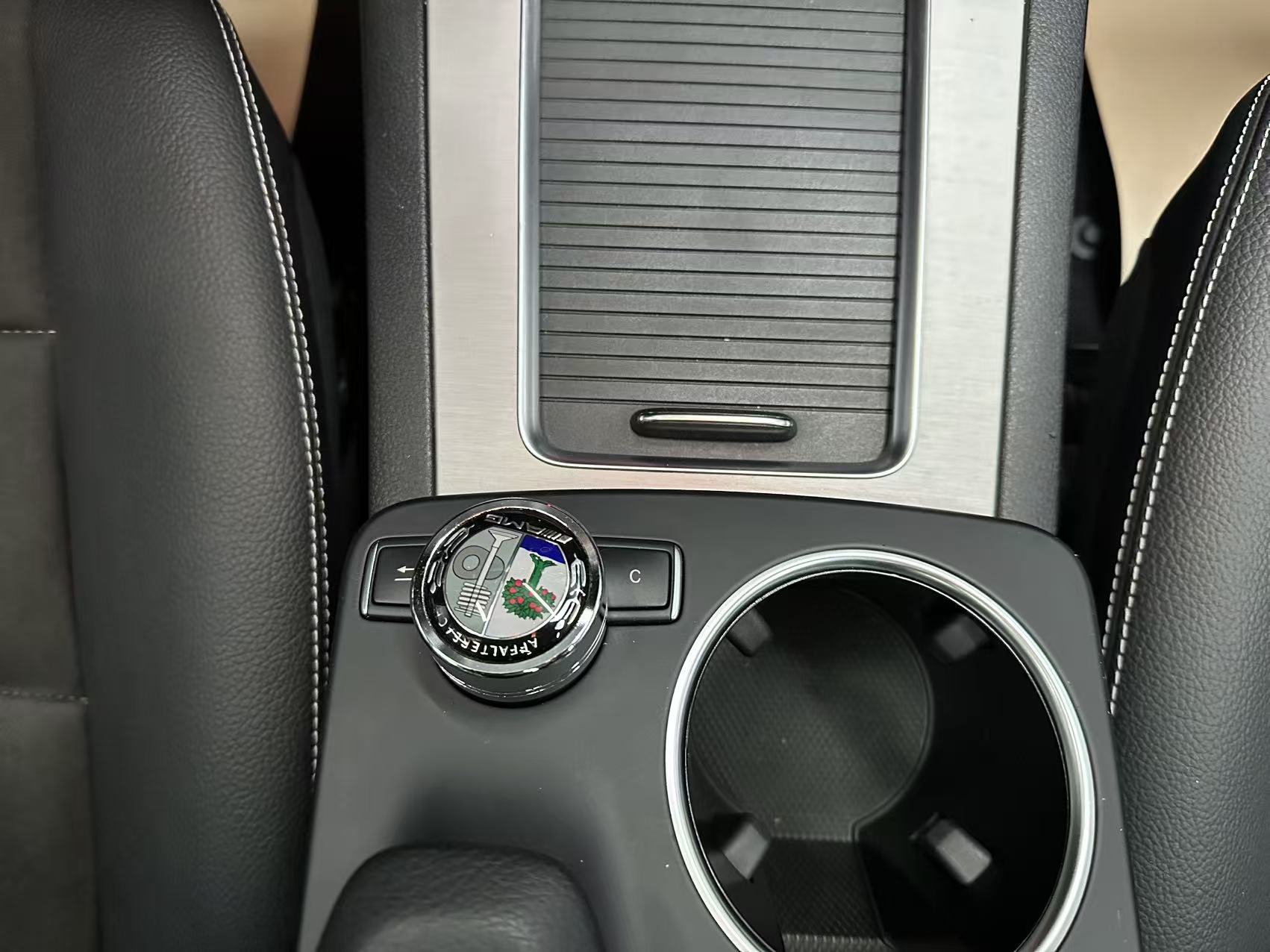 Mercedes-Benz GLK Class 2015 car image #12