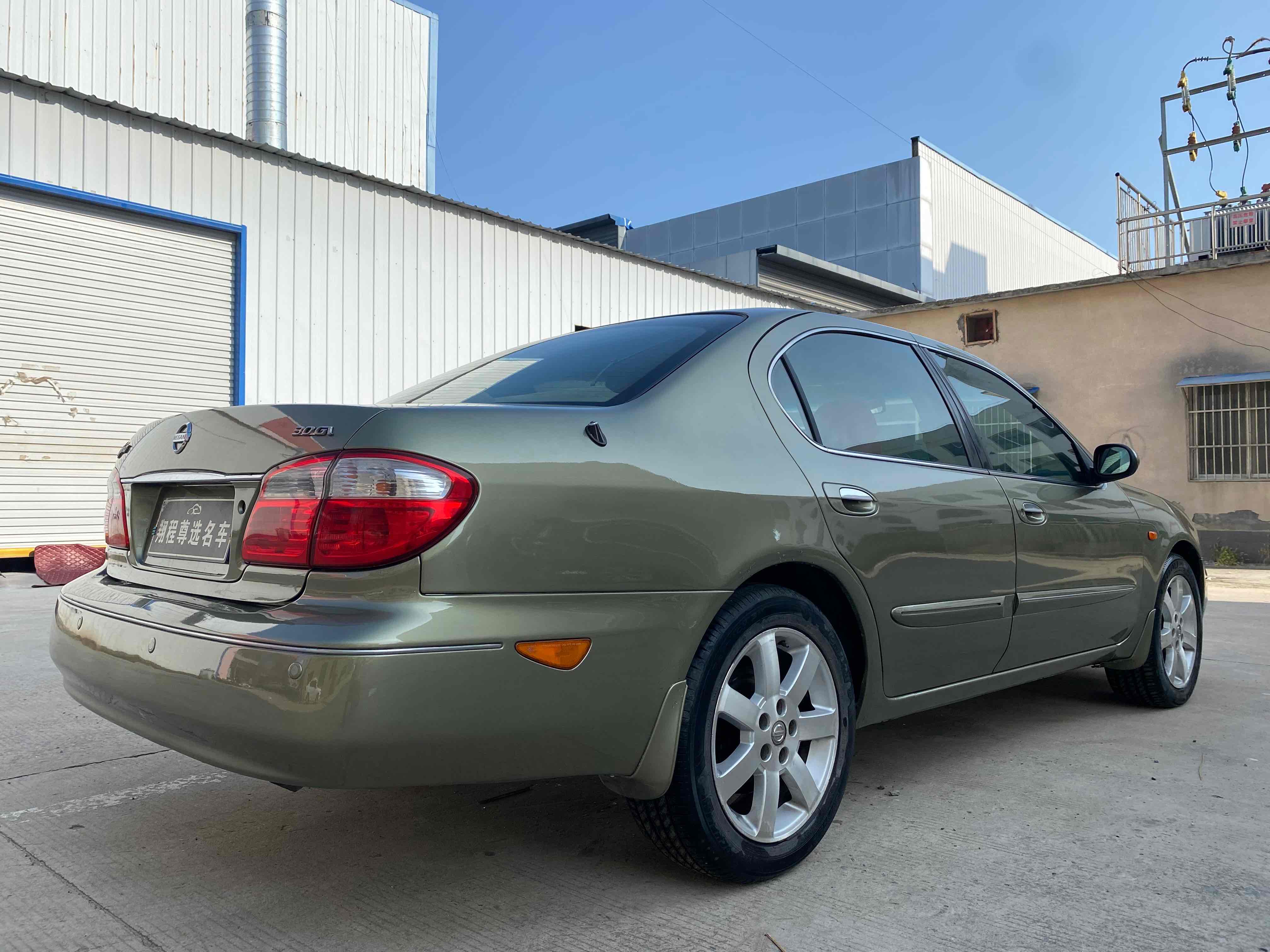 日产 风度 2004 汽车图片 #12