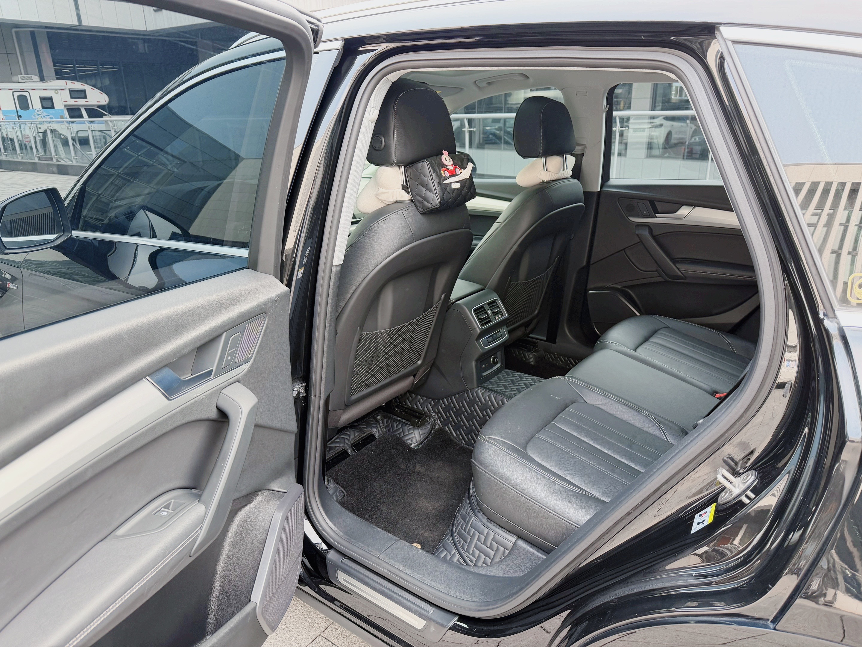 Audi Q5L 2020 car image #12