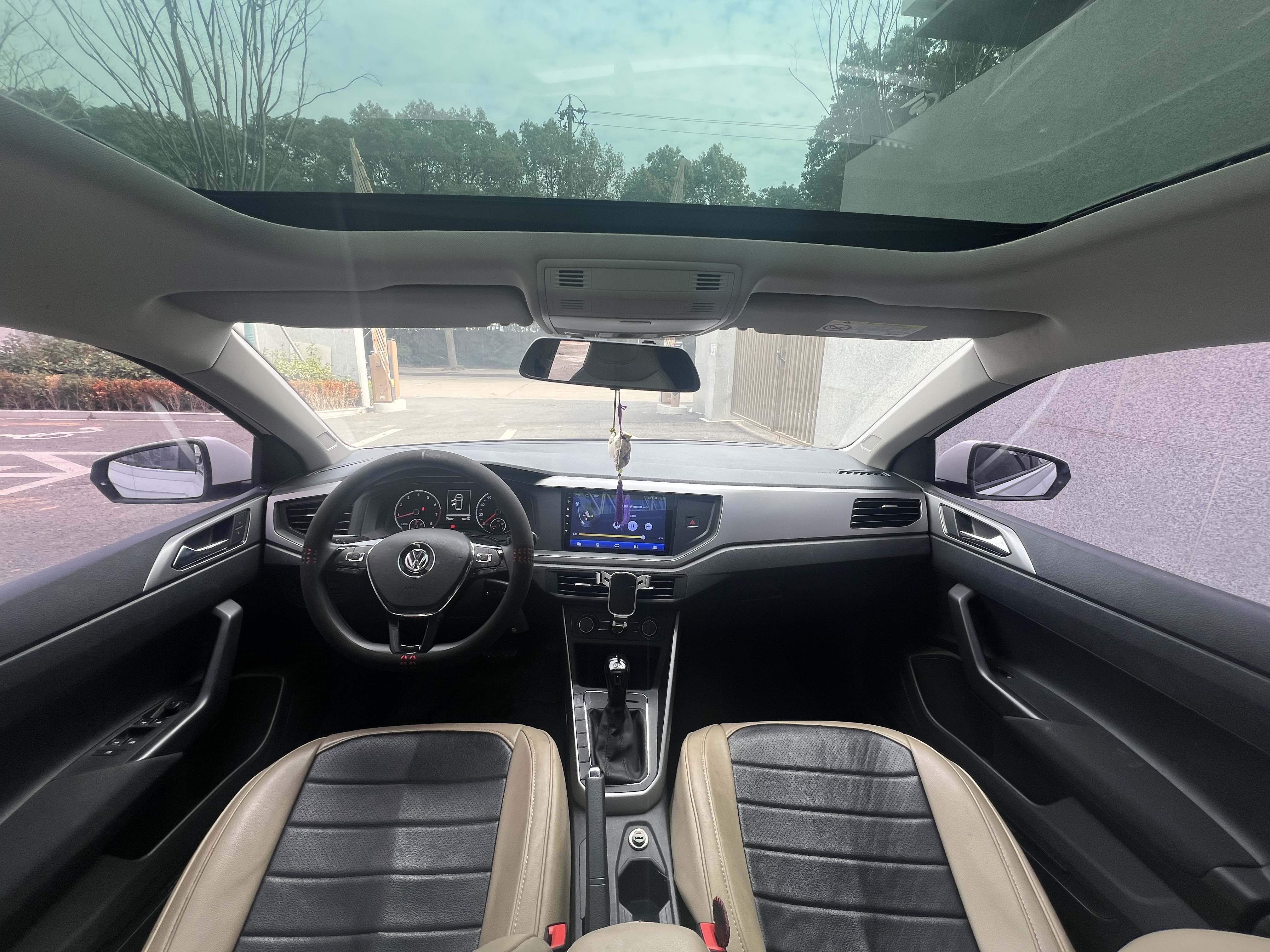 Volkswagen Polo 2019 #12 Volkswagen Polo 2019 car image #12
