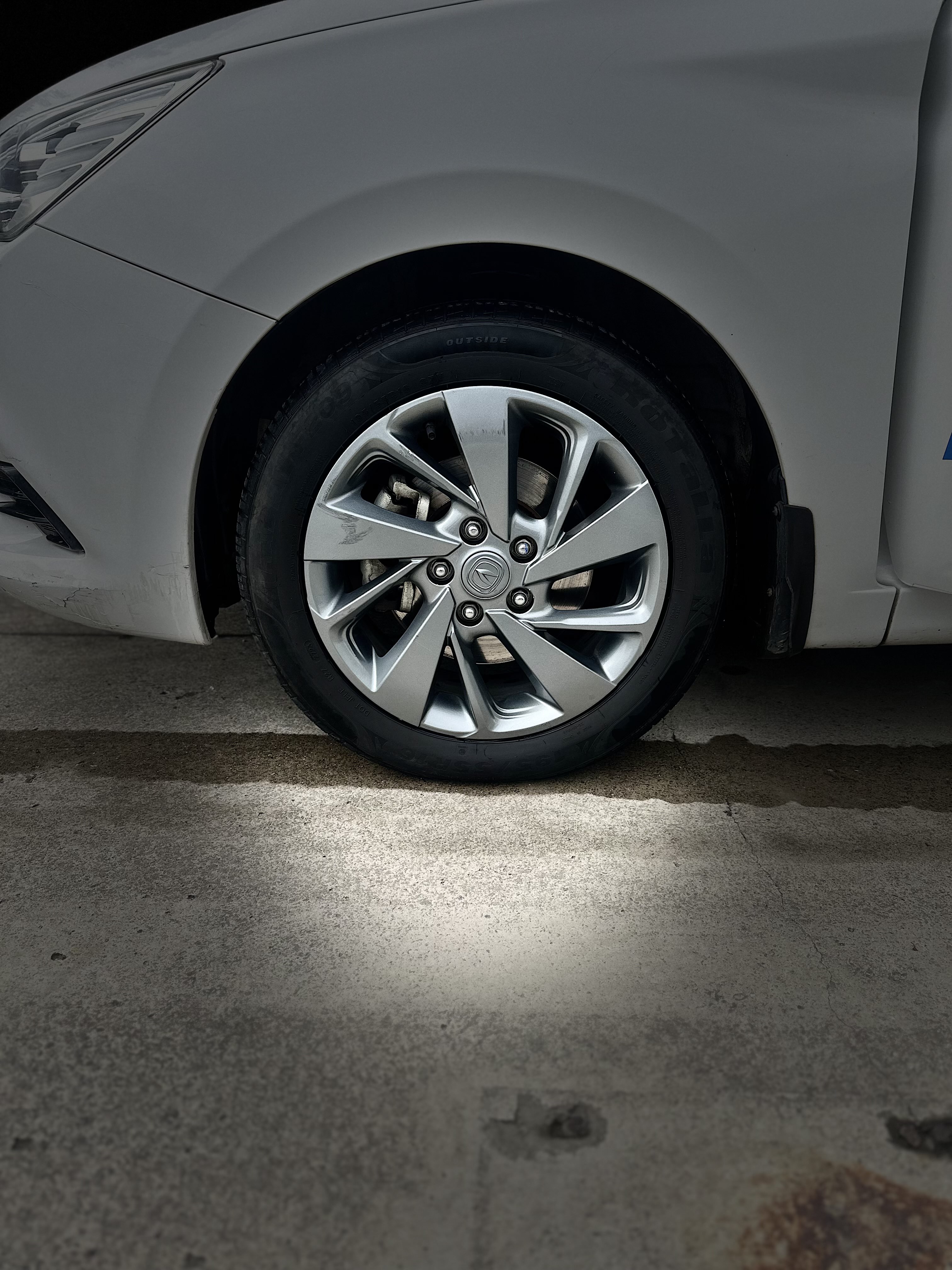 Changan Eado DT 2019 car image #12