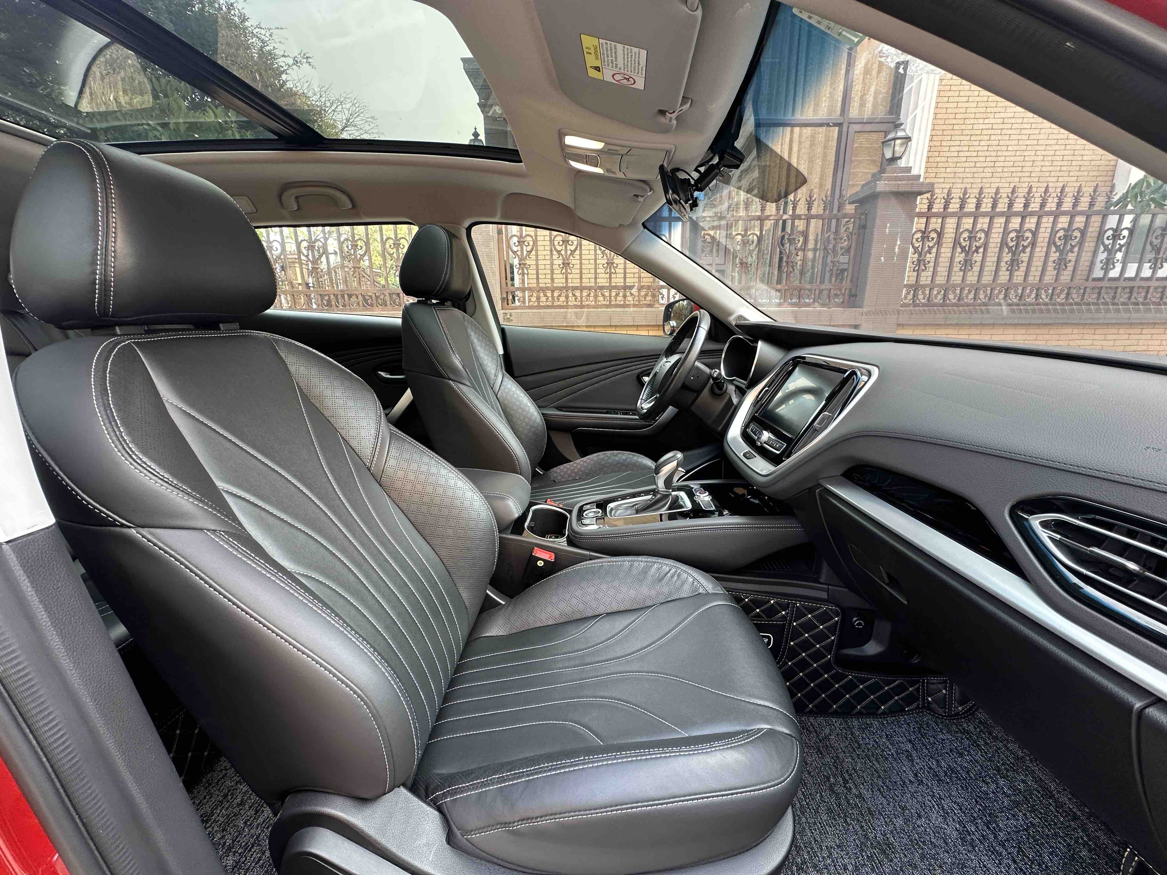 Jetour X70 2019 car image #12