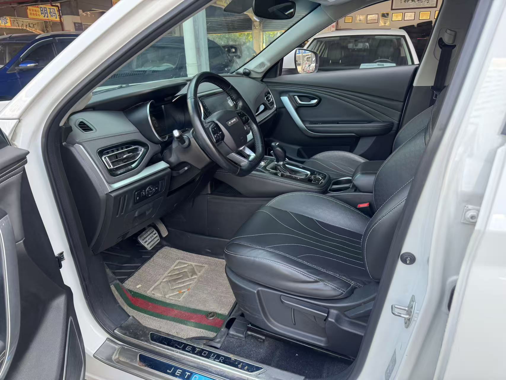 X70 2019 #12 X70 2019 car image #12
