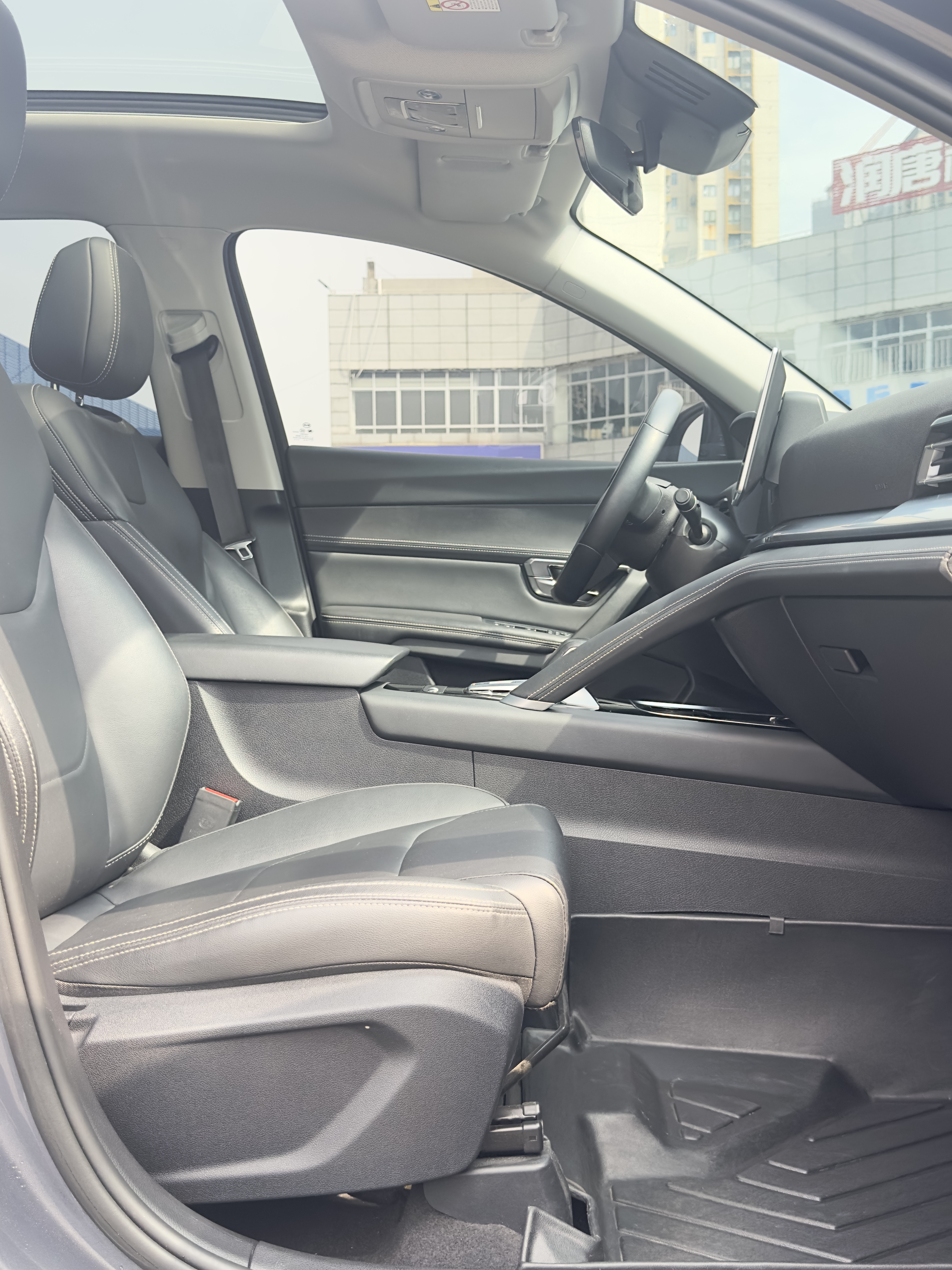 BYD 2020 immagine di auto #12