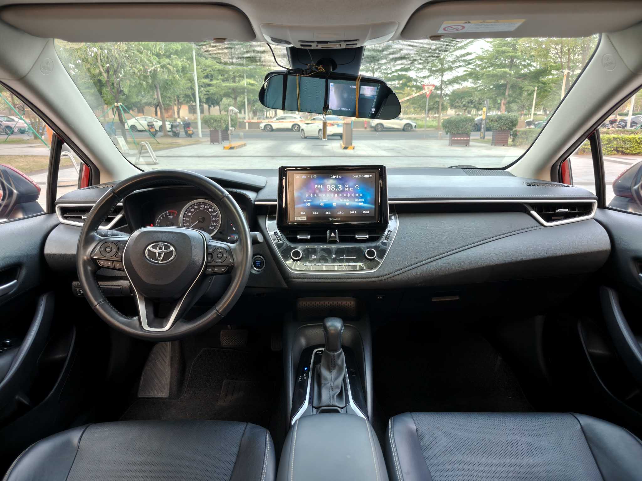 Toyota Corolla 2019 car image #12