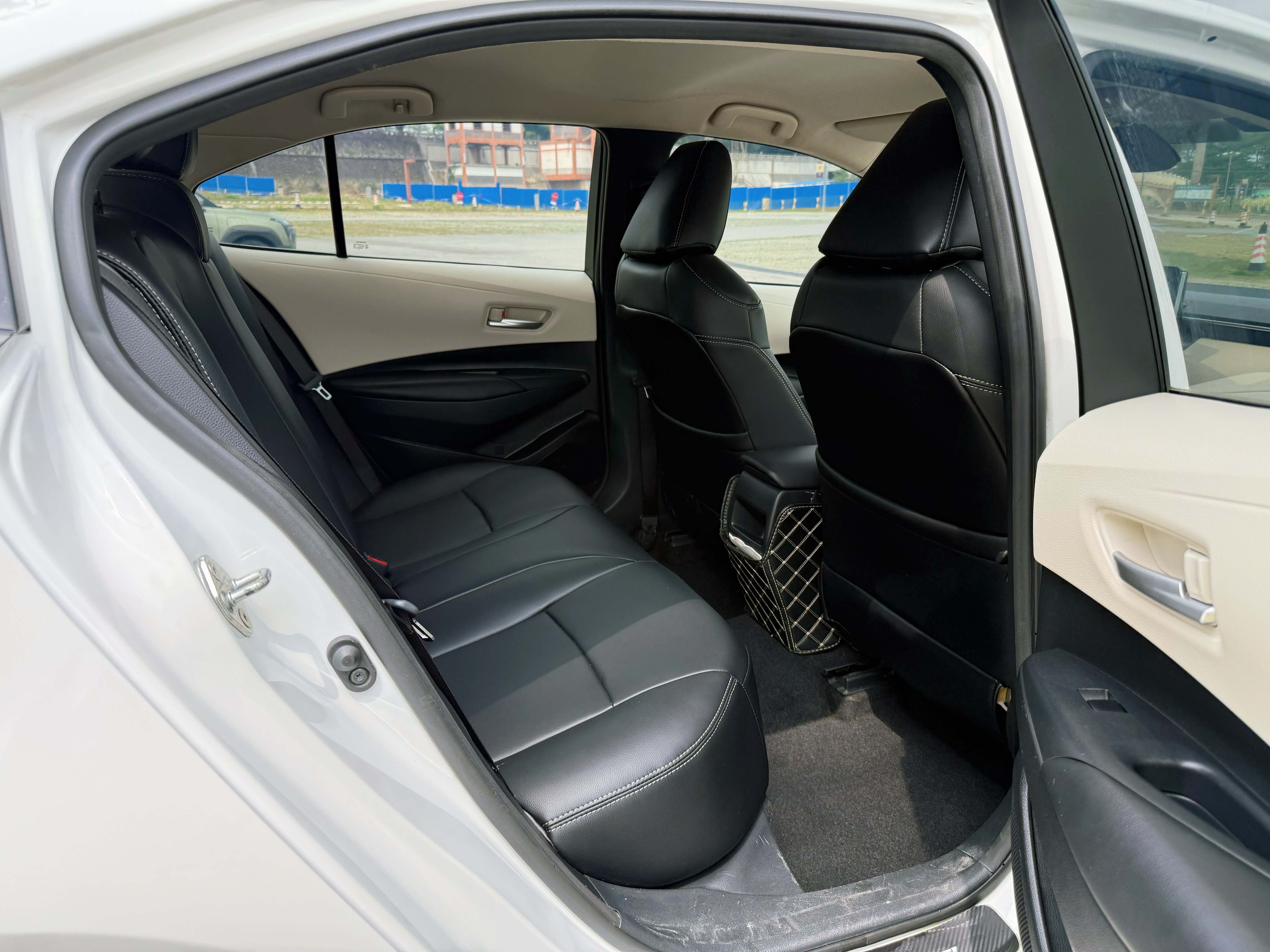 Toyota Corolla 2019 #12 Toyota Corolla 2019 car image #12