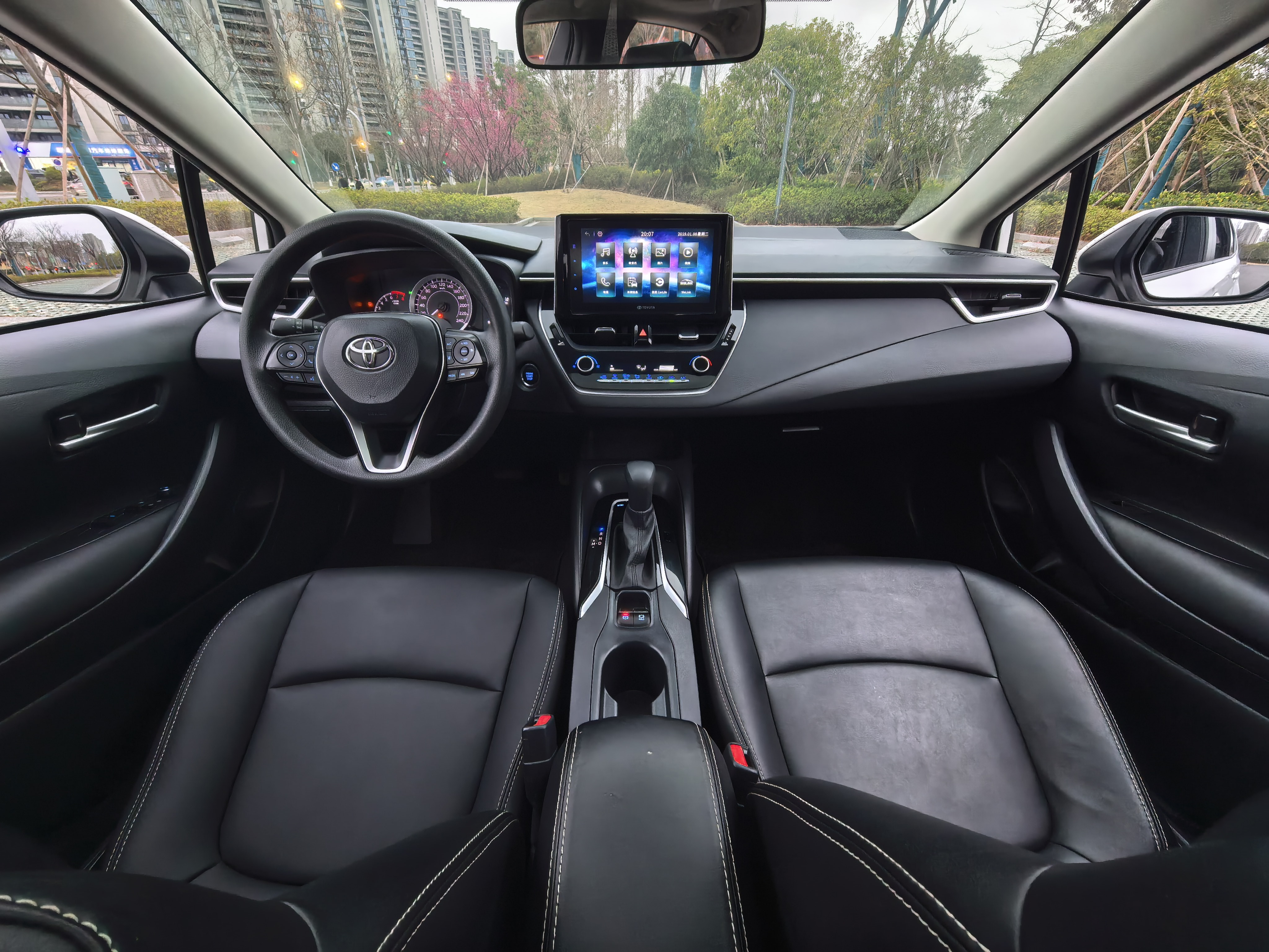 Toyota Corolla 2020 car image #12