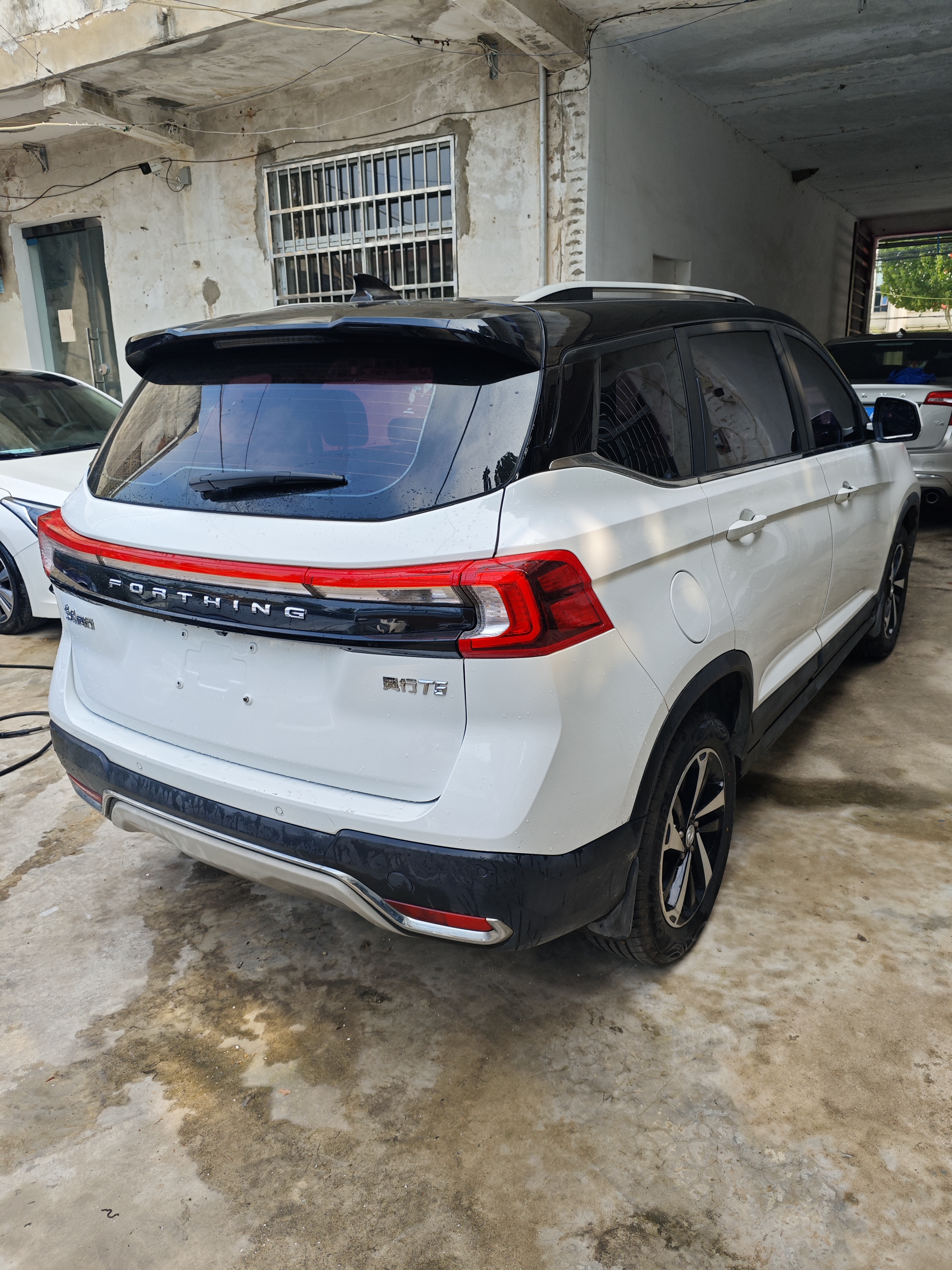 Forthing T5 L 2020 #12 Forthing T5 L 2020 car image #12