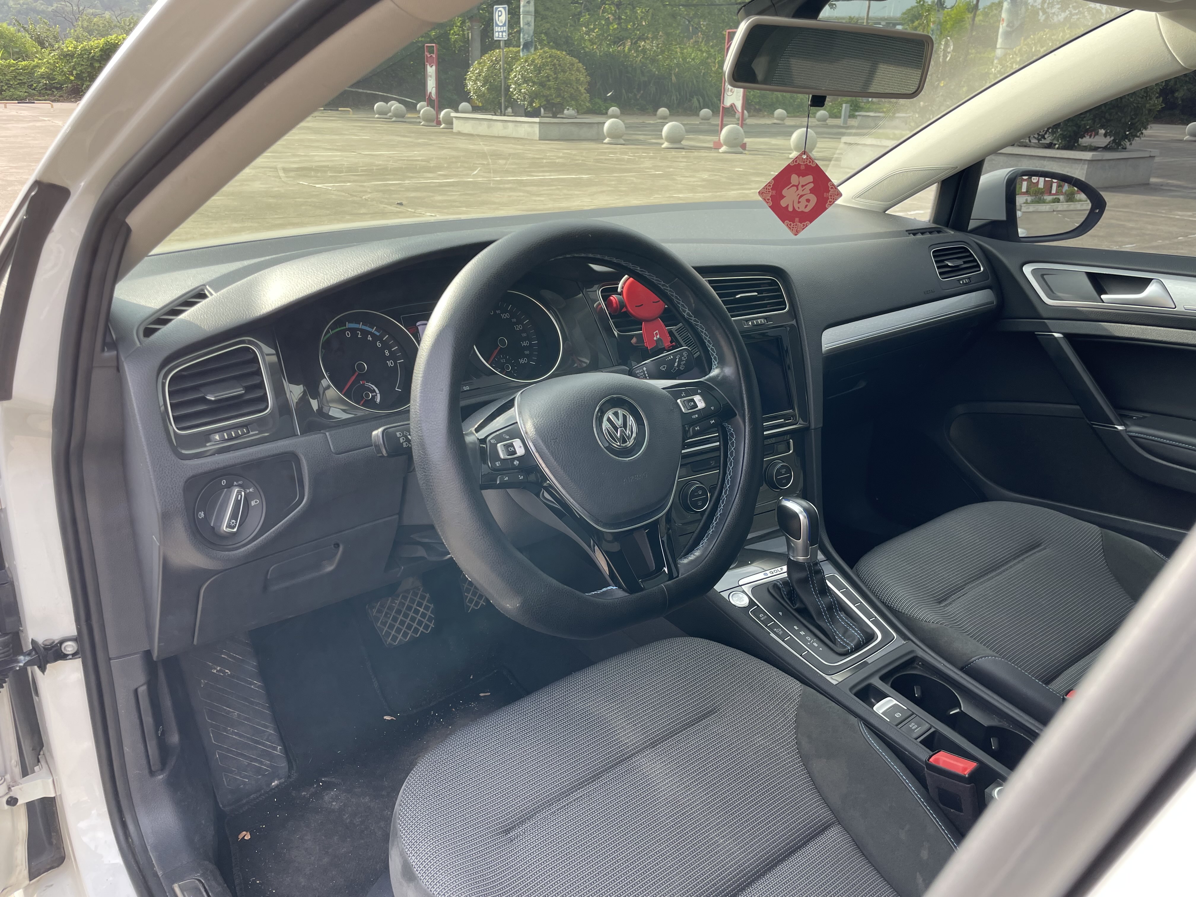 Volkswagen Golf Pure Electric 2020 imagen de coche #12