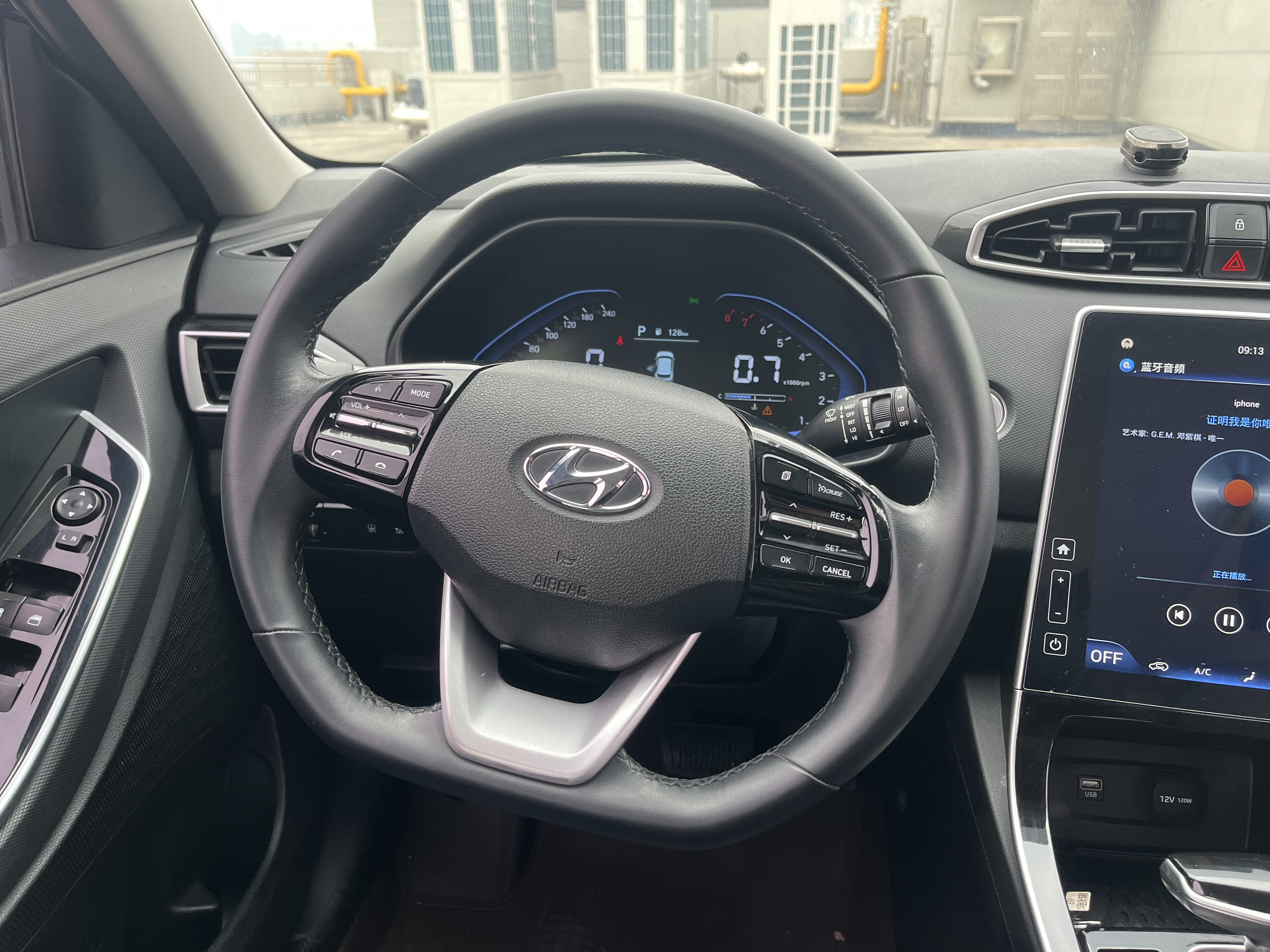 Hyundai ix25 2020 car image #12