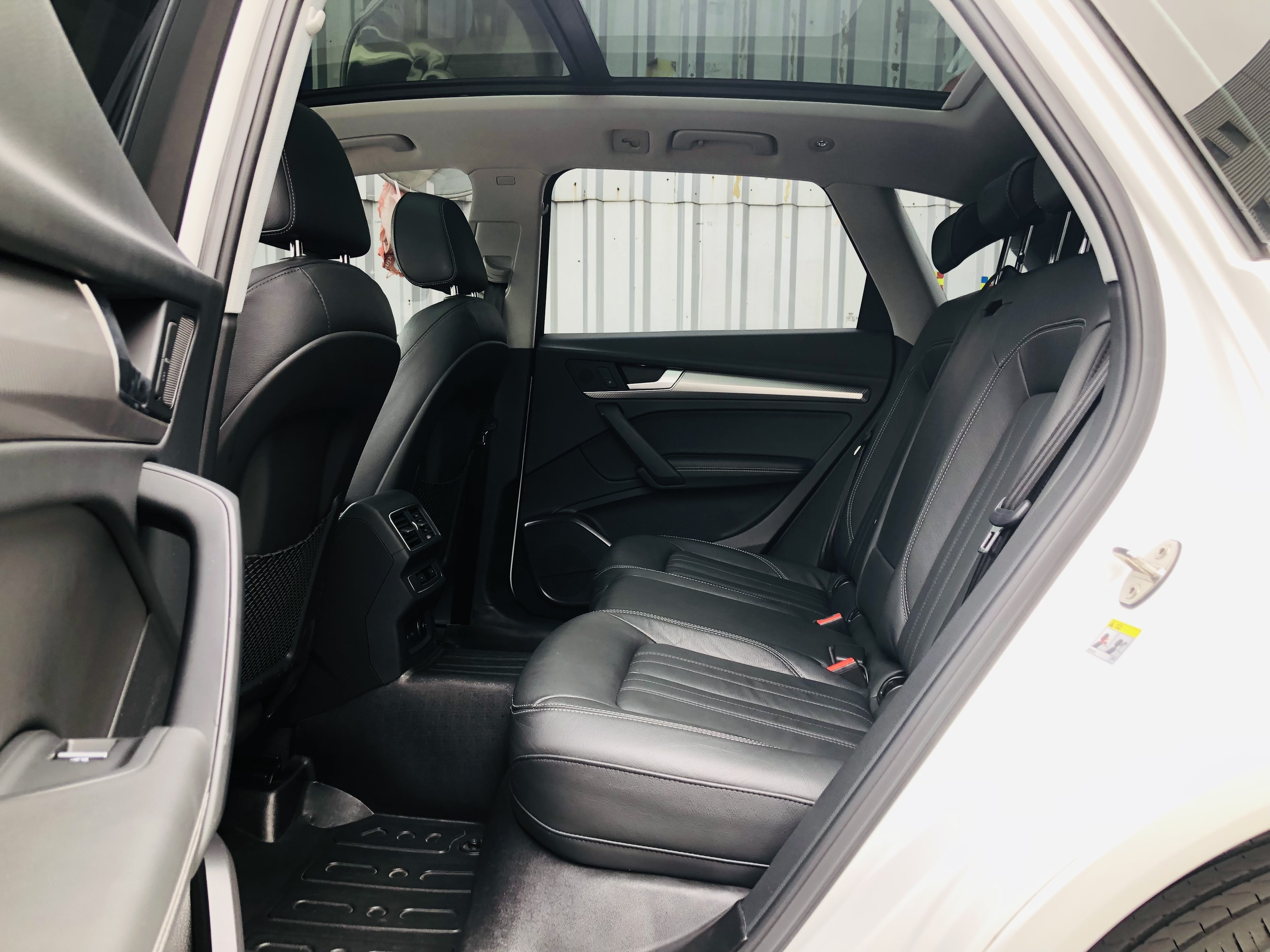 Audi Q5L 2020 car image #12