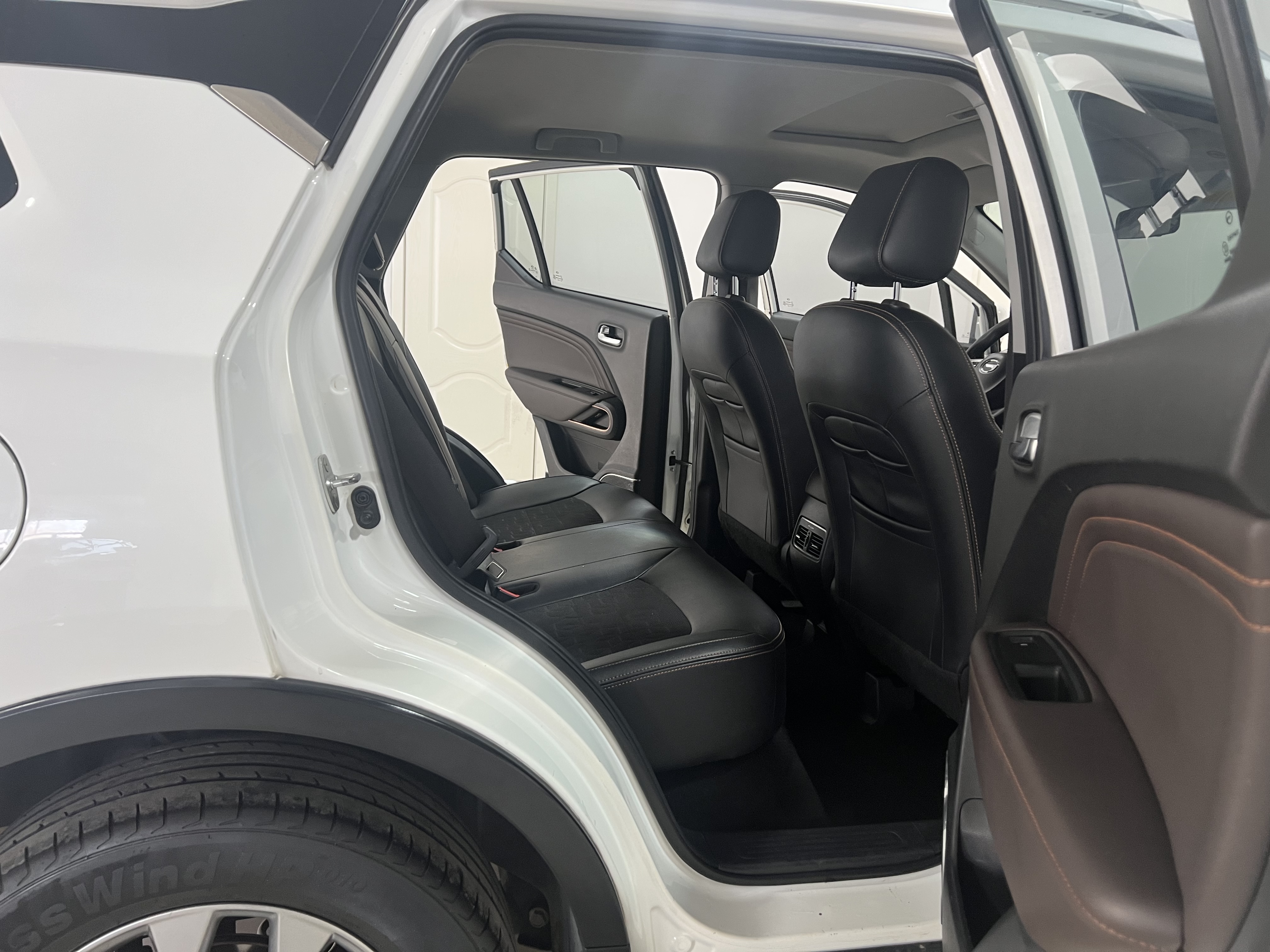 GAC Trumpchi GS3 2020 #12 GAC Trumpchi GS3 2020 car image #12