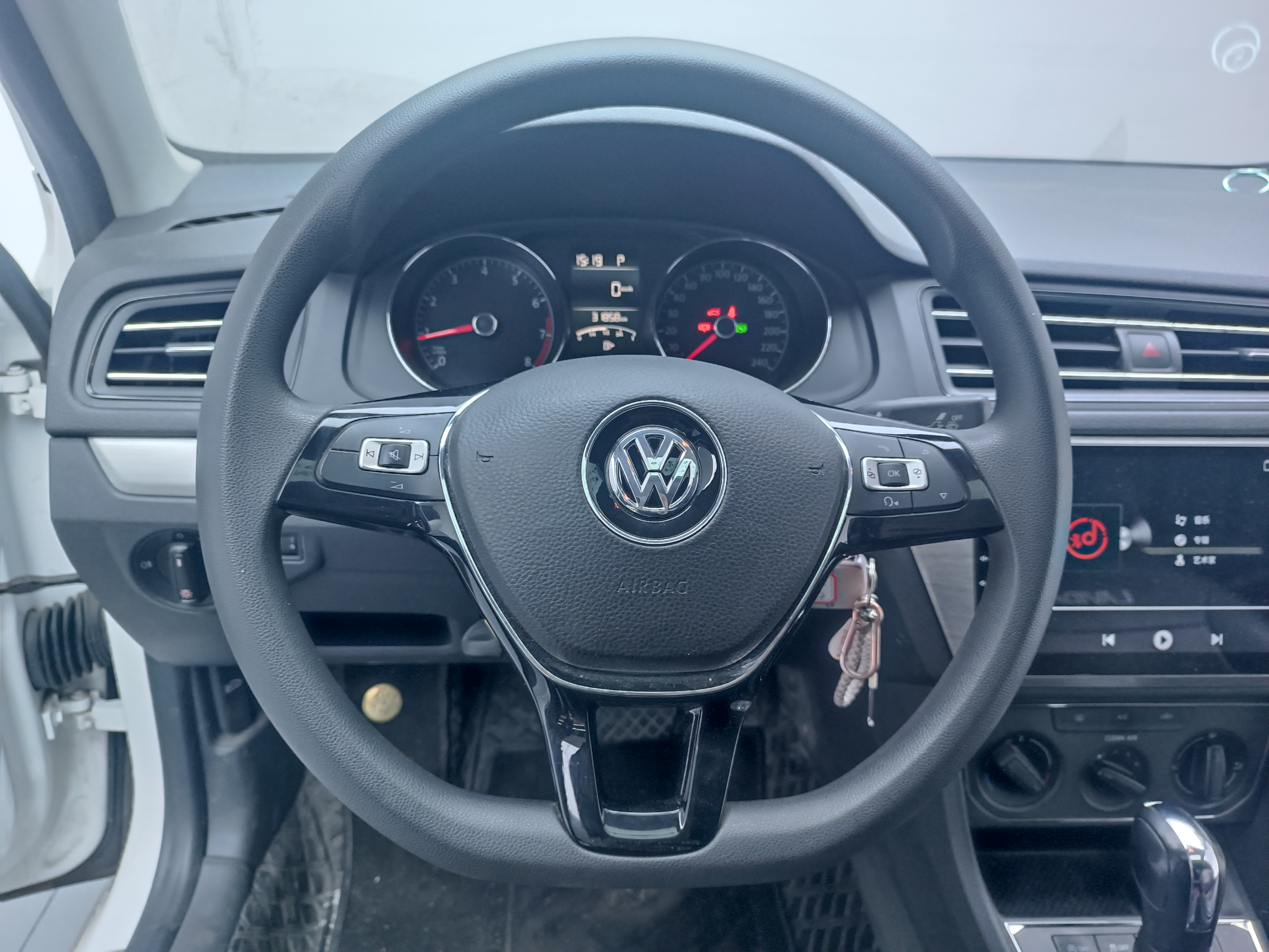 Volkswagen Lavida 2022 car image #12