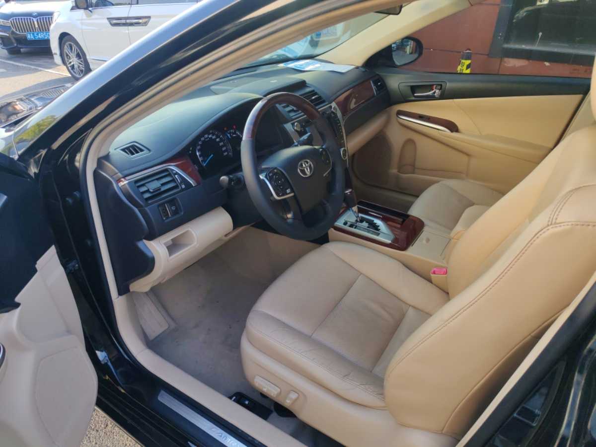 Toyota Camry 2014 صورة سيارة #12