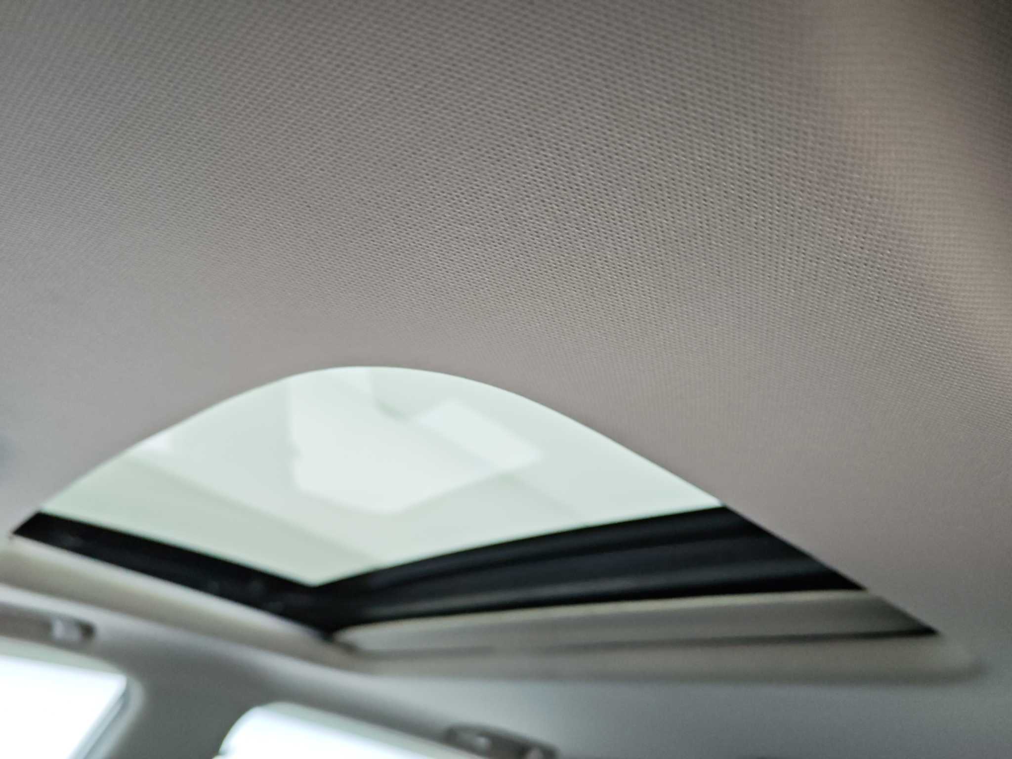 GEELY Coolray 2020 car image #12