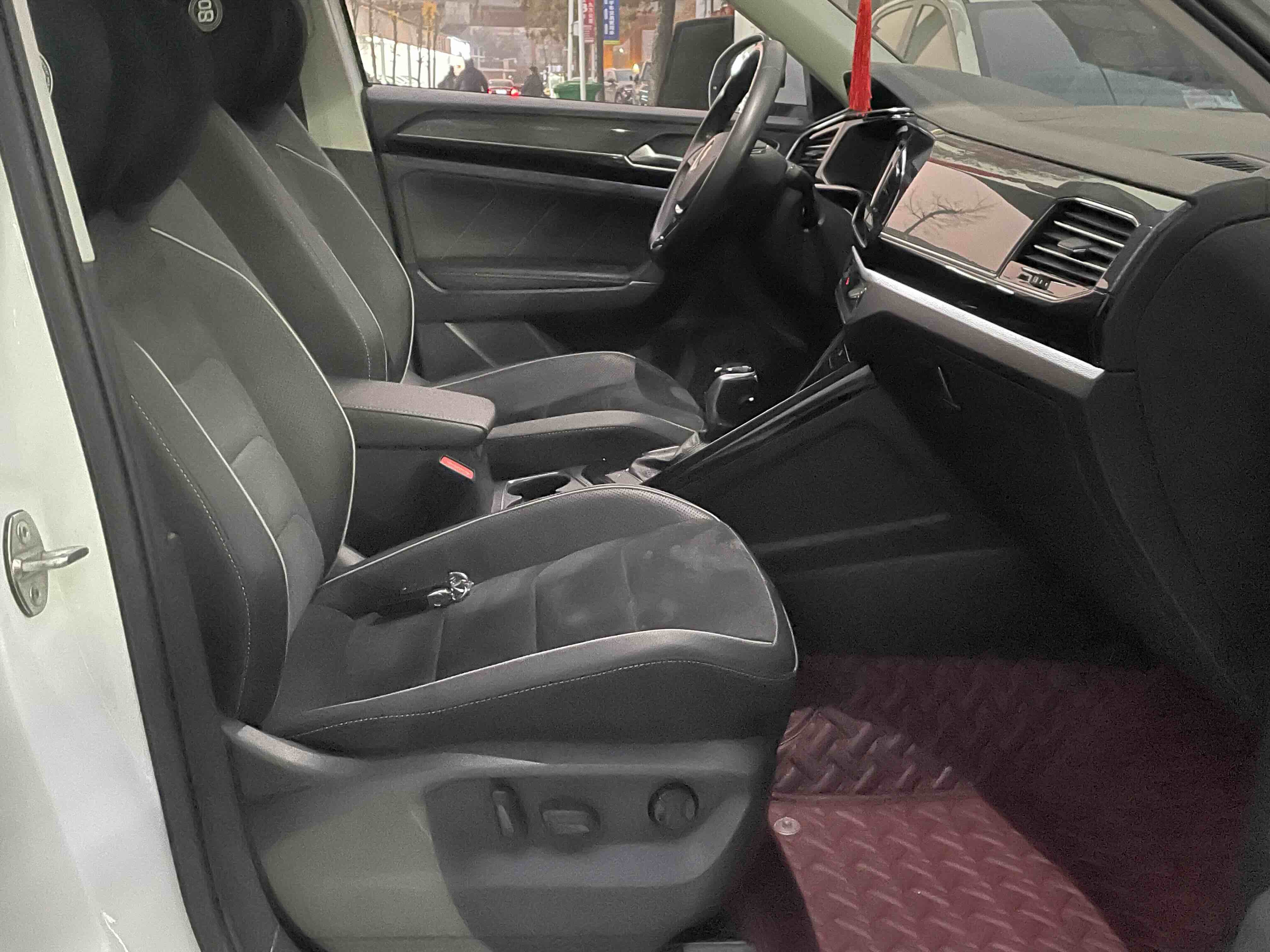 Volkswagen Tayron 2021 car image #12