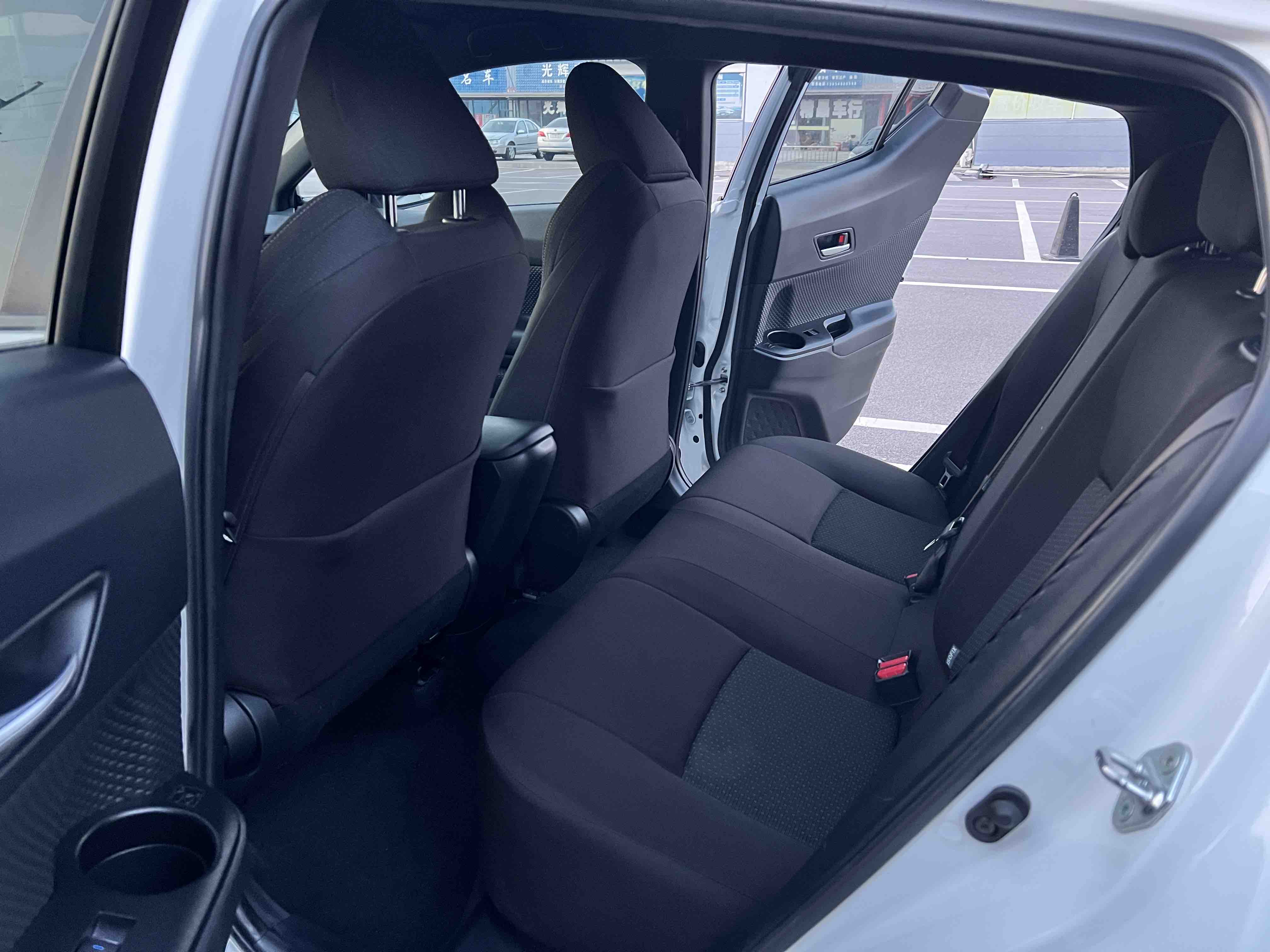 Toyota C-HR EV 2021 car image #12