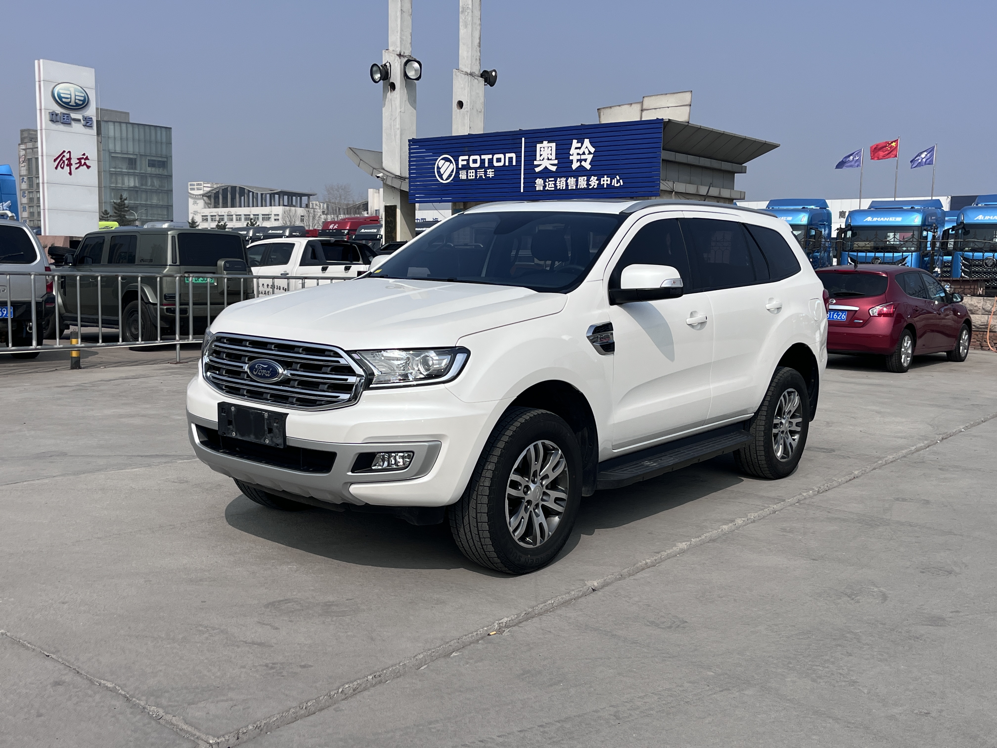 Ford Everest 2021 صورة سيارة #12