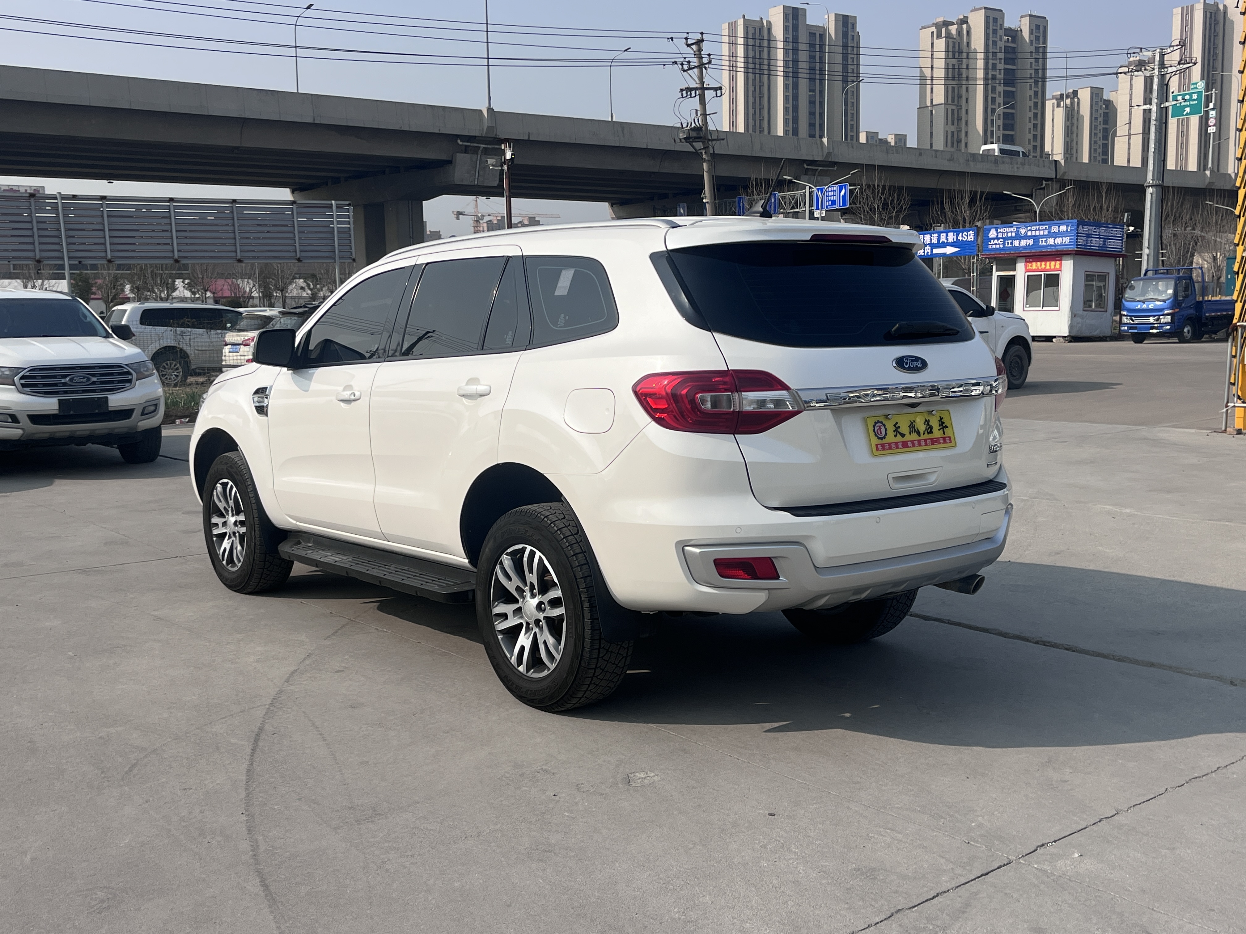 Ford Everest 2021 изображение автомобиля #12
