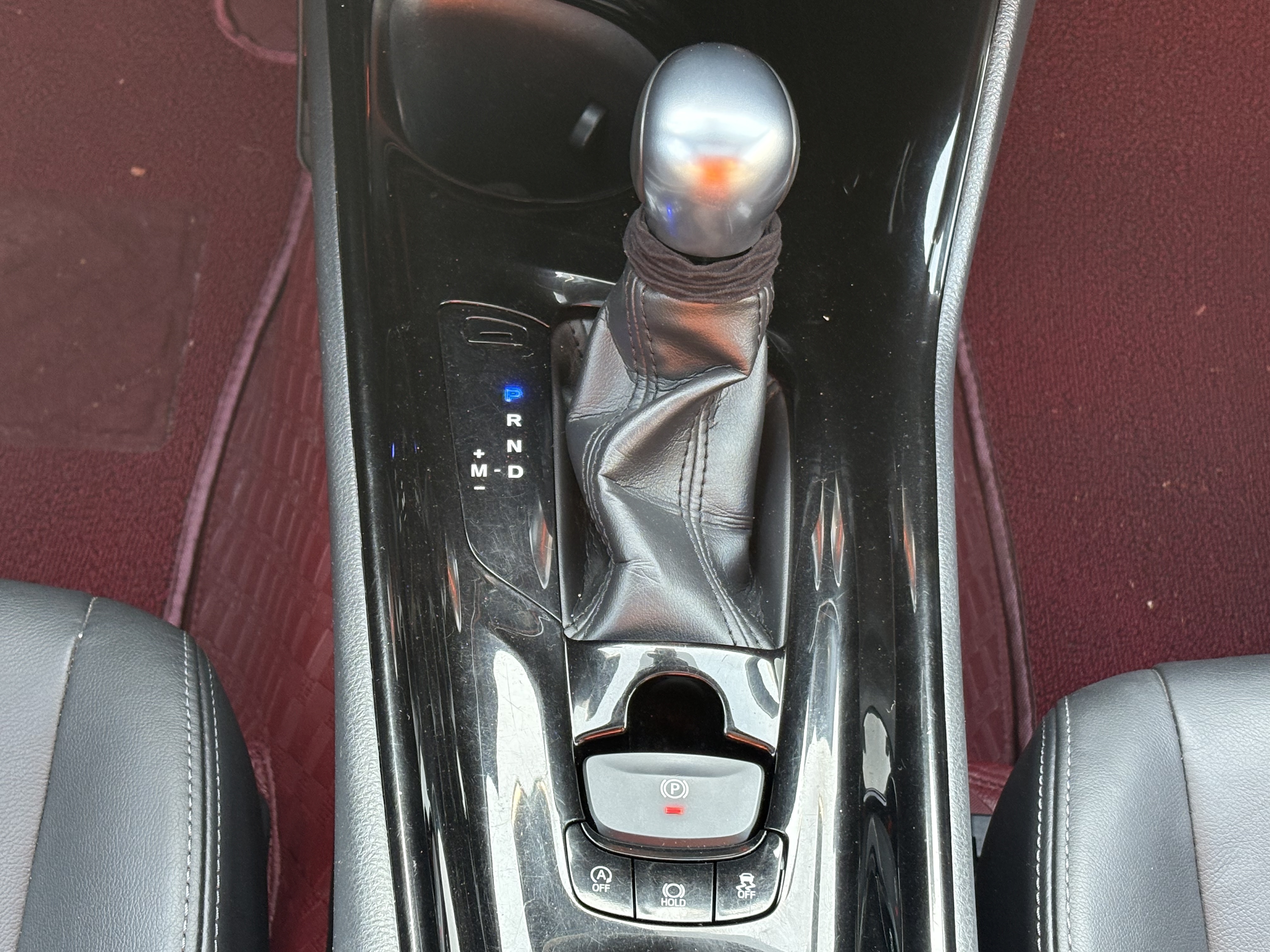 Toyota Izoa 2020 car image #12