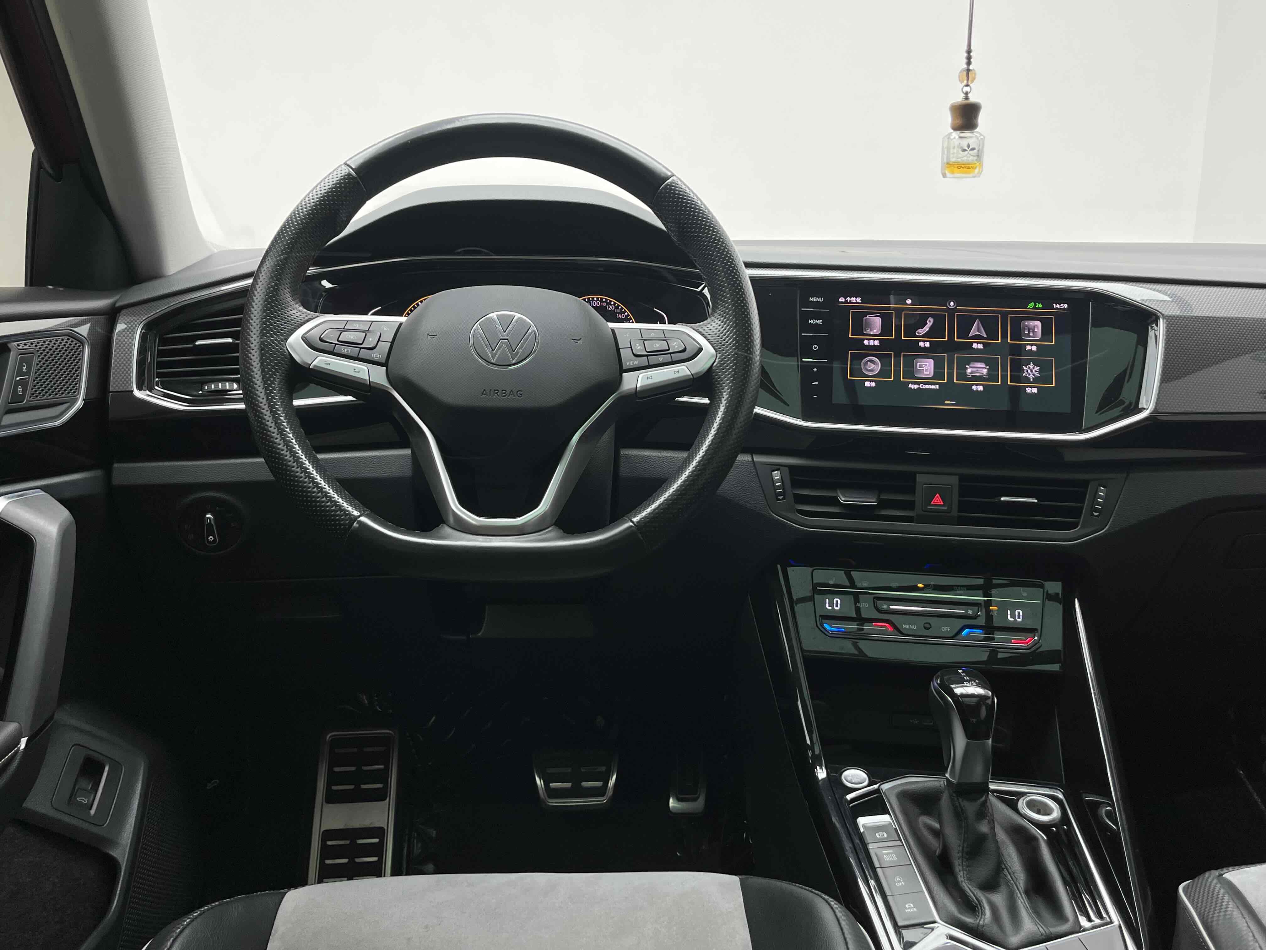 Volkswagen Tayron X 2021 car image #12