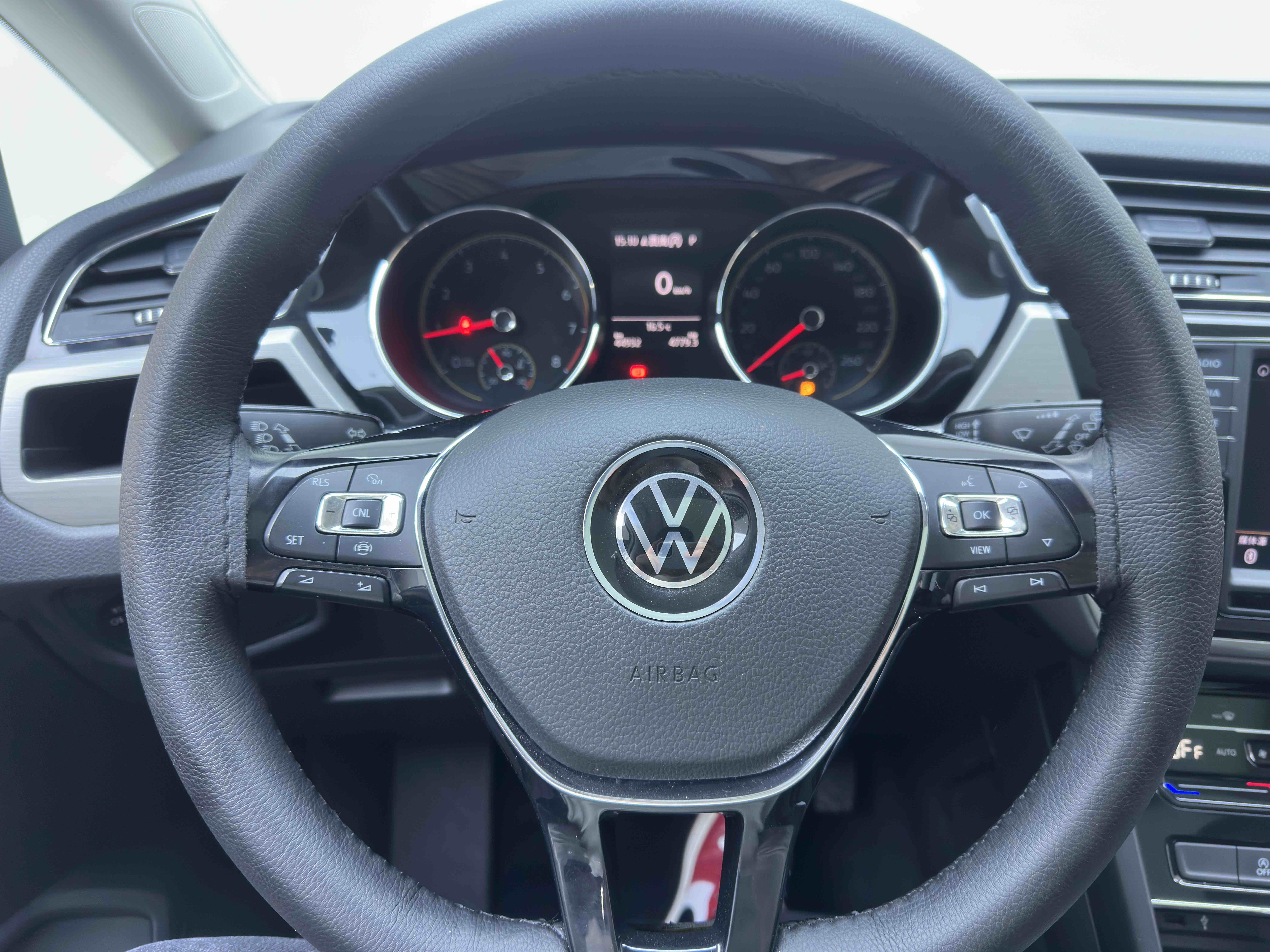 Volkswagen Touran 2022 #12 Volkswagen Touran 2022 car image #12