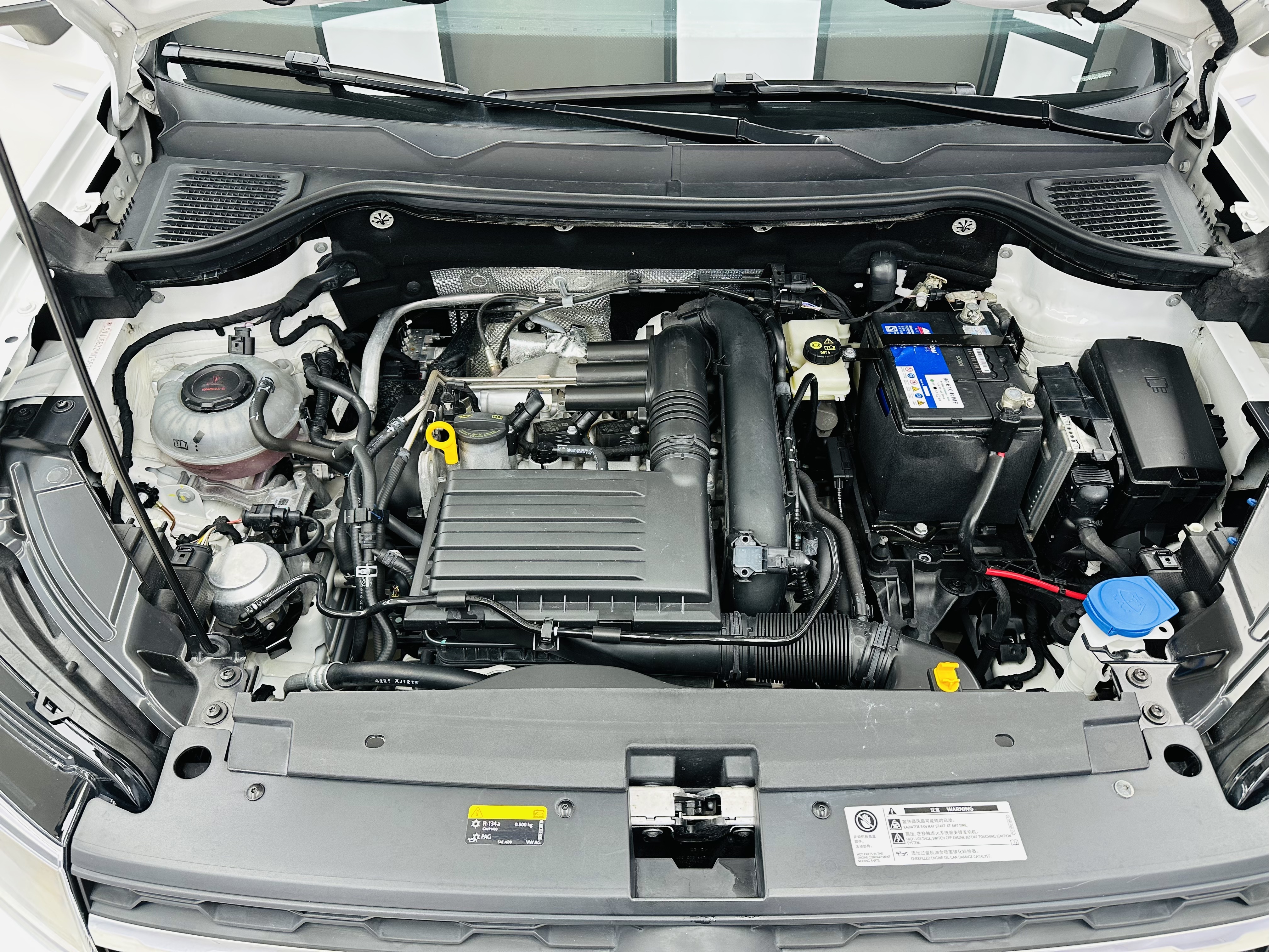 Volkswagen Tharu 2022 car image #12