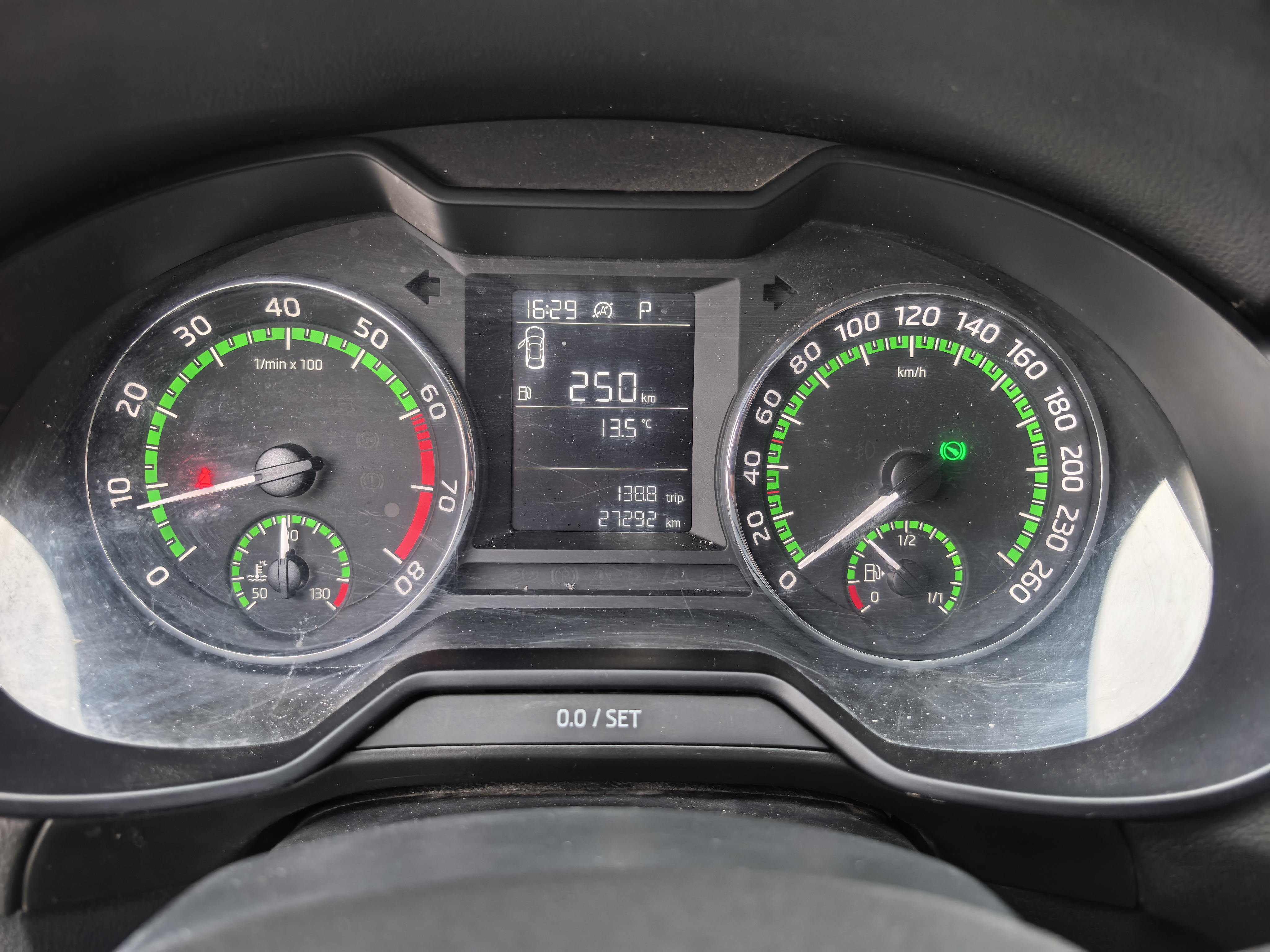 Skoda Octavia 2020 car image #12