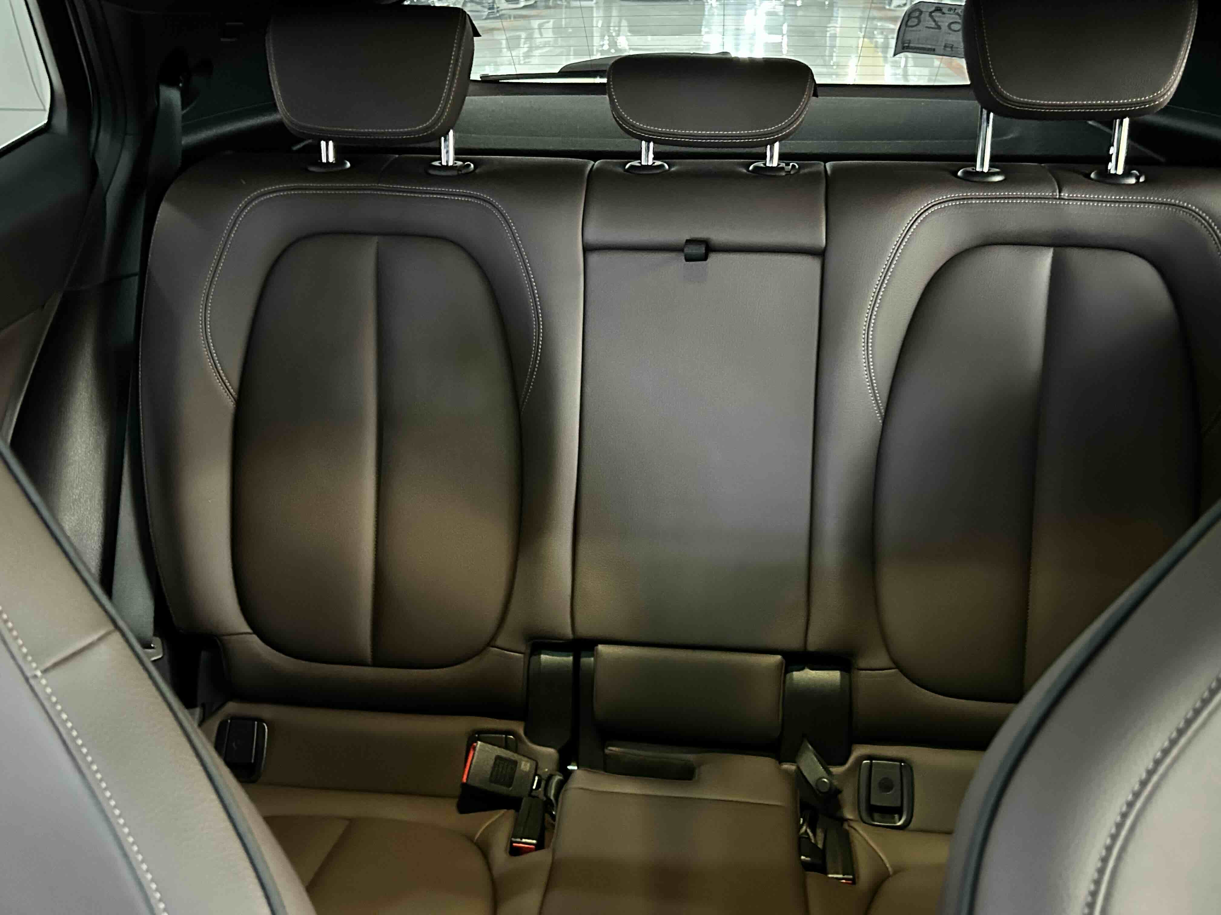 BMW X2 2021 car image #12