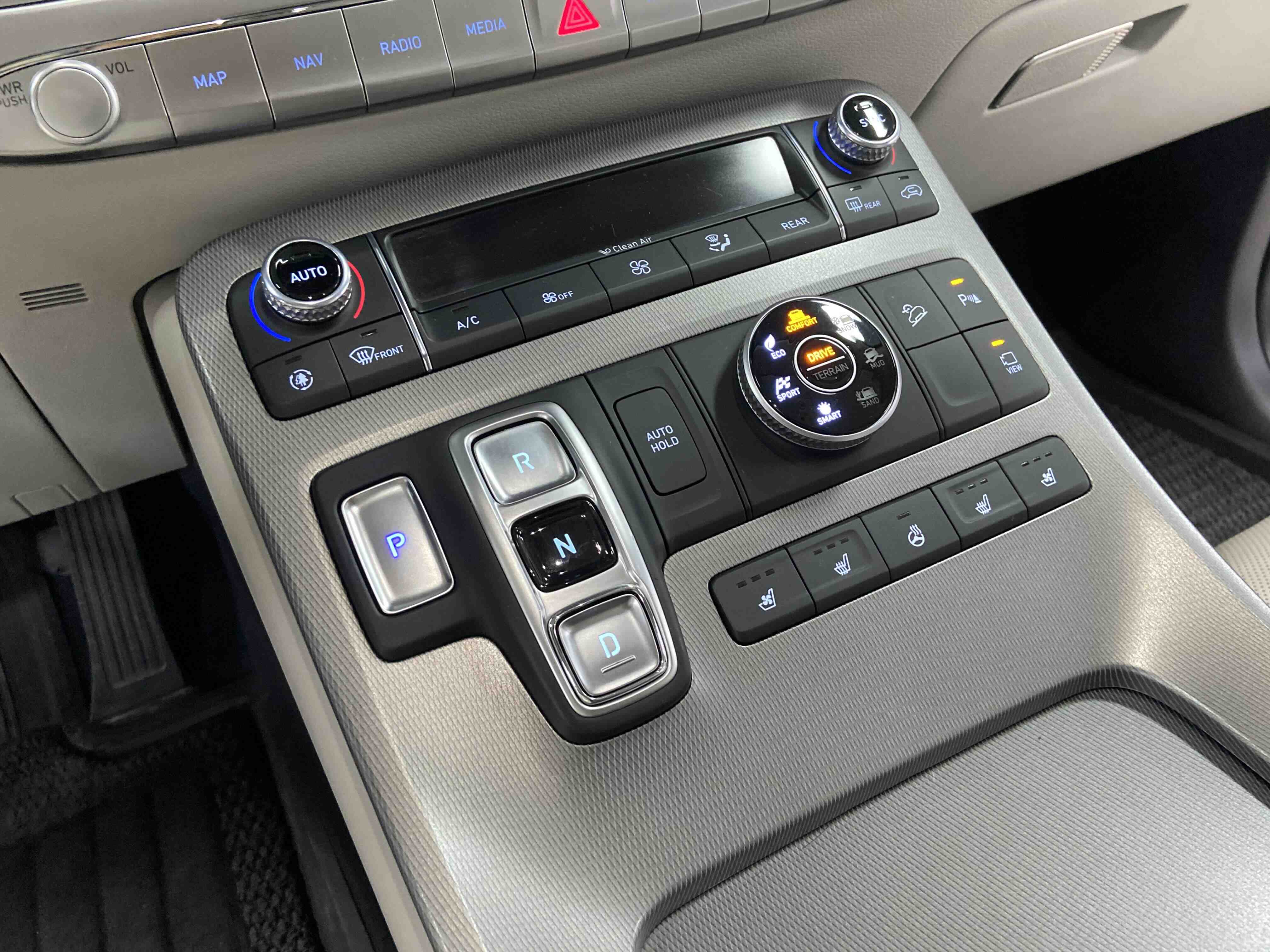 Hyundai Palisade 2022 car image #12