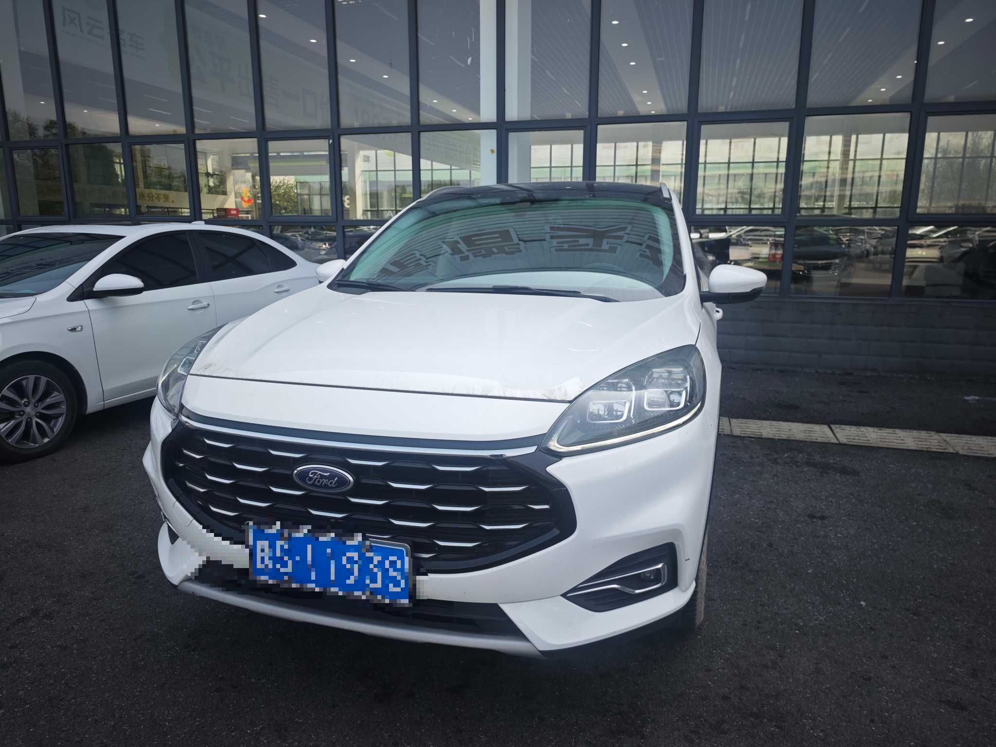 Ford Escape 2022 immagine di auto #12