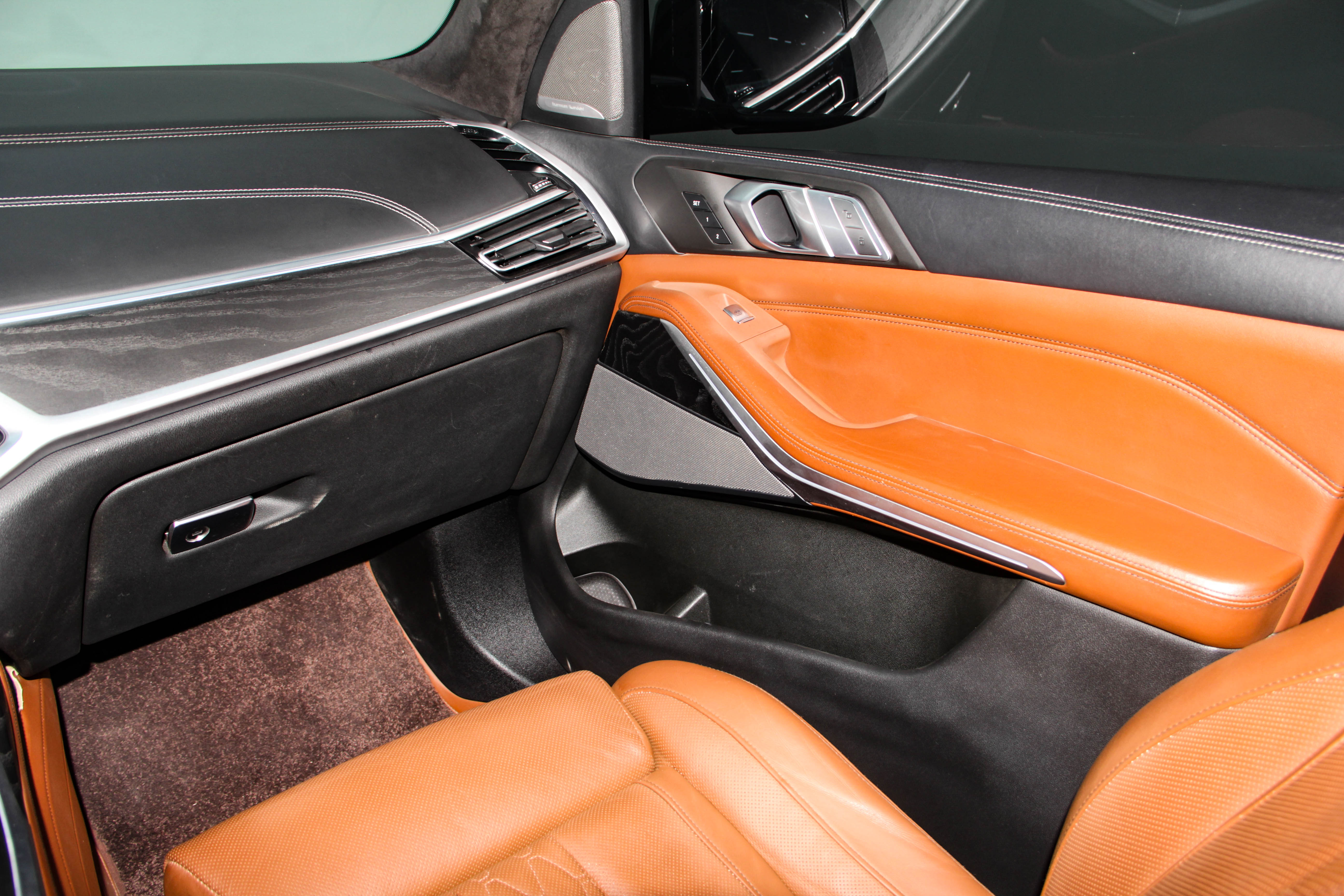 BMW X7 2021 immagine di auto #12