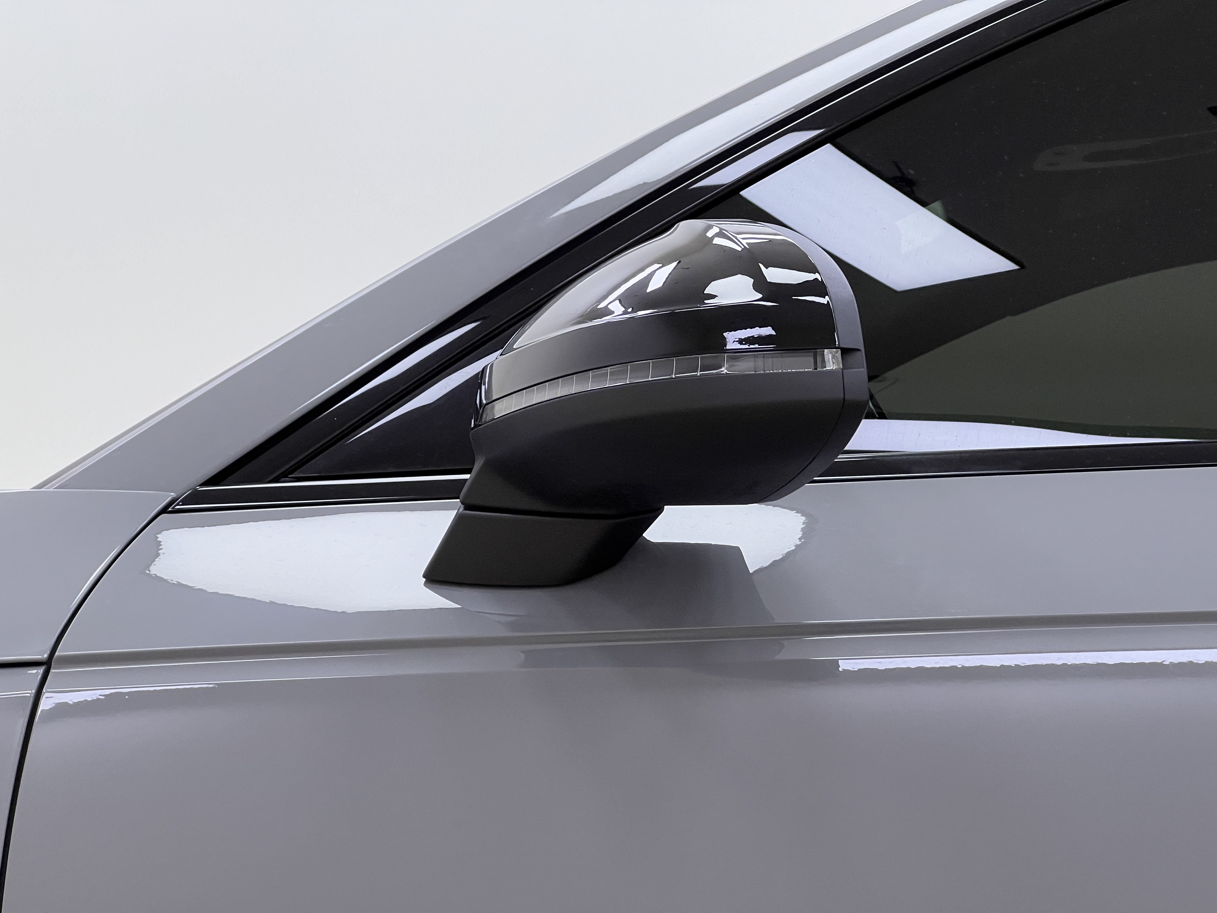 Audi RS 4 2021 car image #12