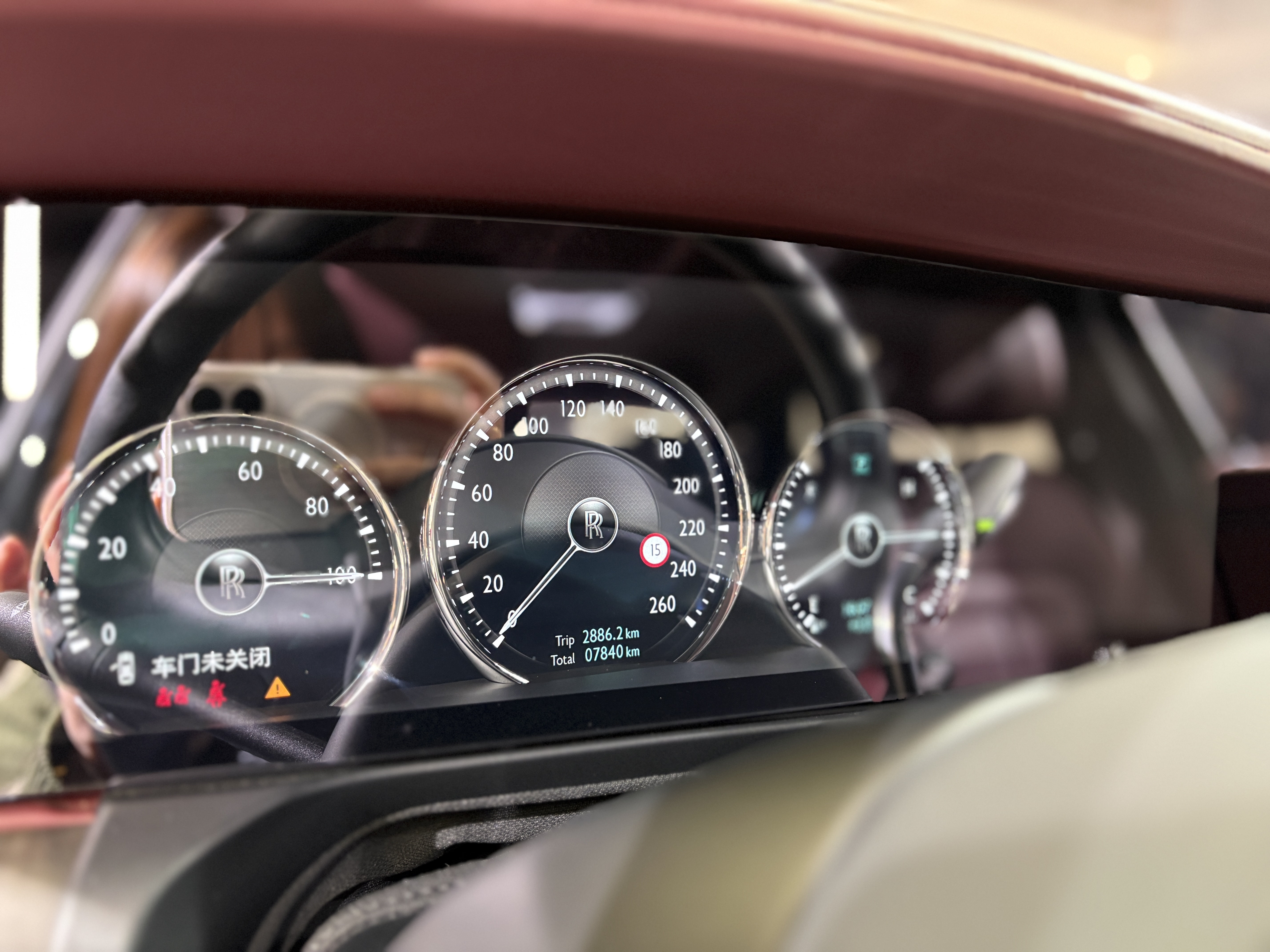 劳斯莱斯 古思特 2022 #12 劳斯莱斯 古思特 2022 汽车图片 #12