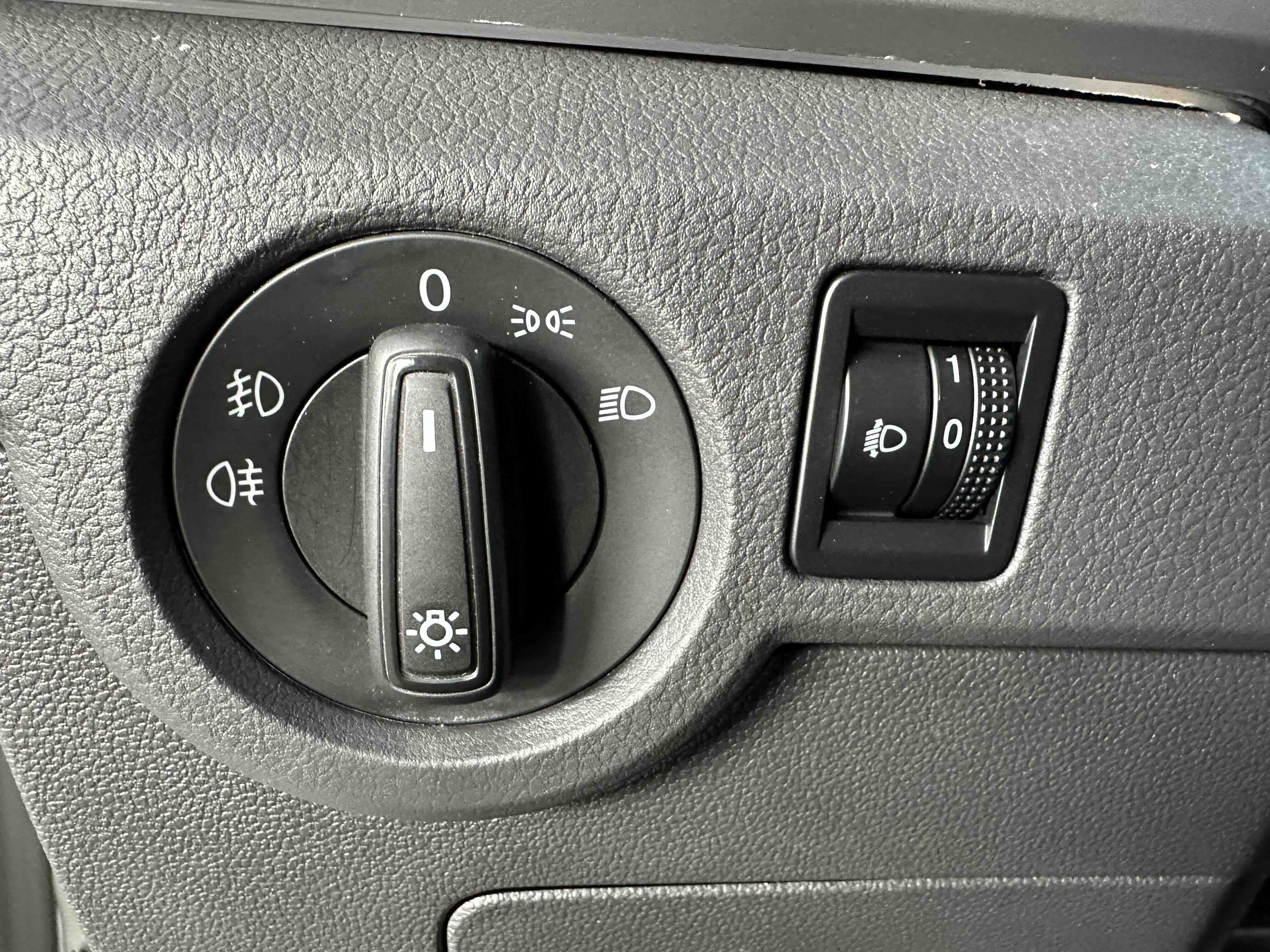 Volkswagen T-Cross 2021 #12 Volkswagen T-Cross 2021 car image #12