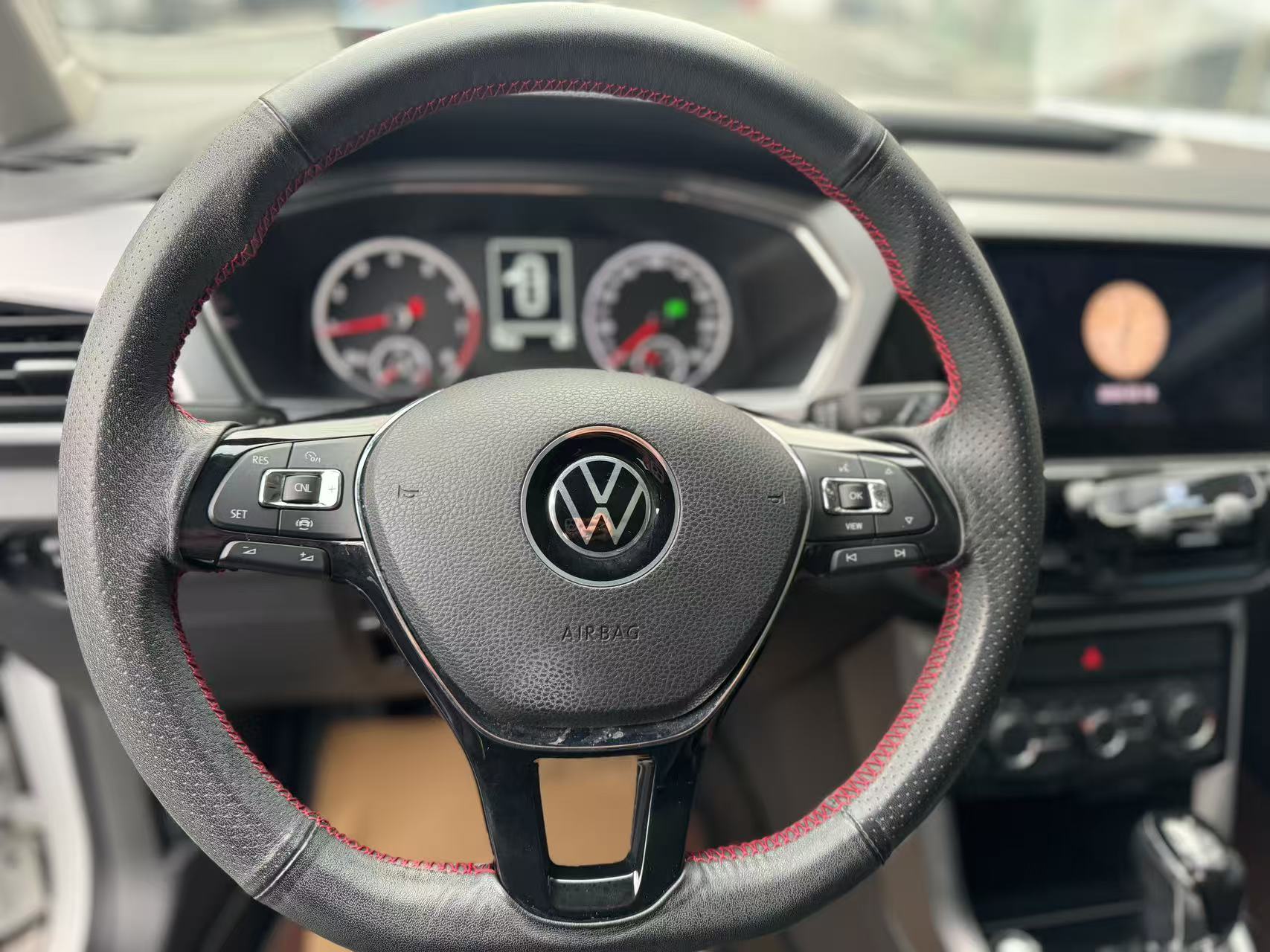 Volkswagen T-Cross 2020 car image #12