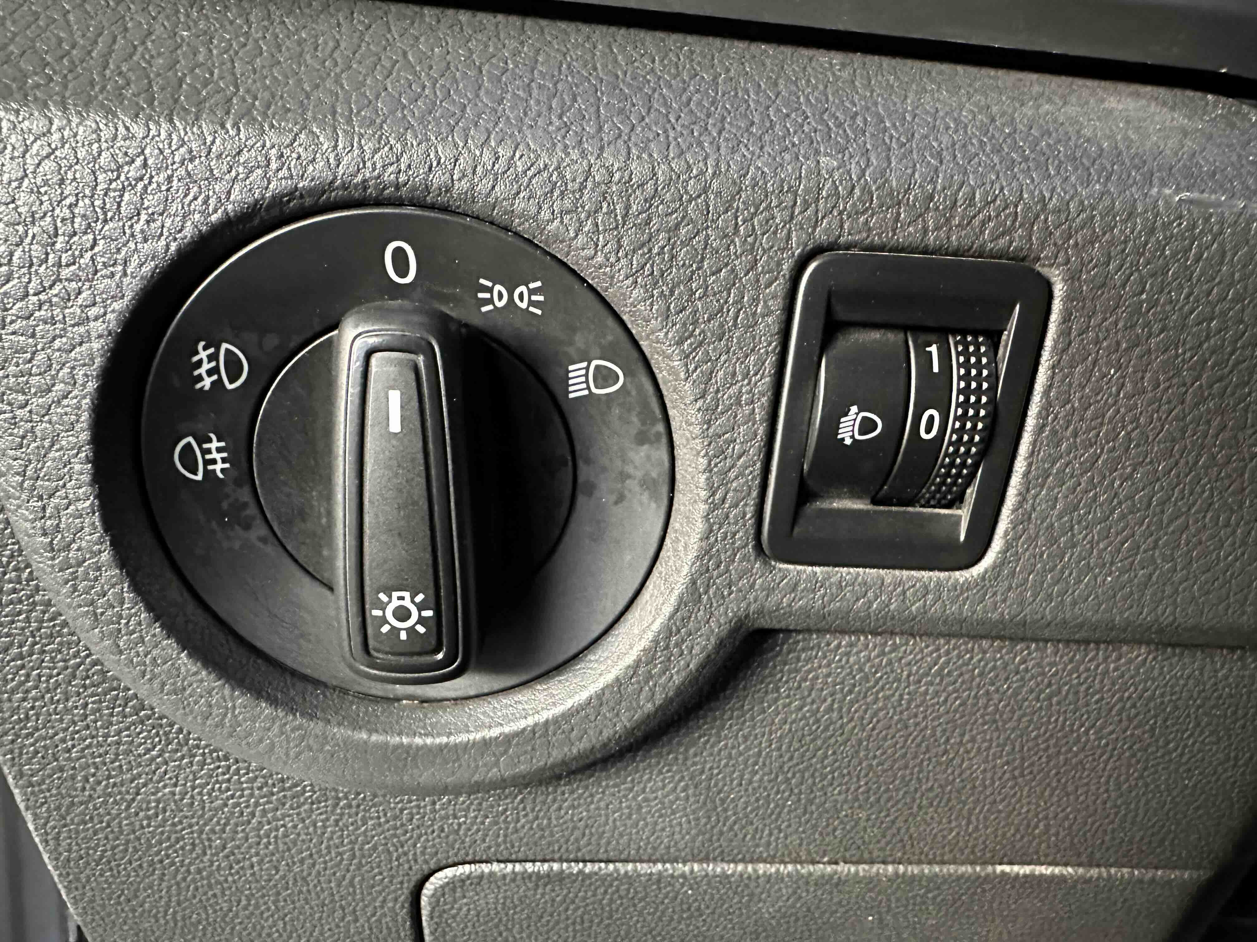 Volkswagen T-Cross 2021 #12 Volkswagen T-Cross 2021 car image #12