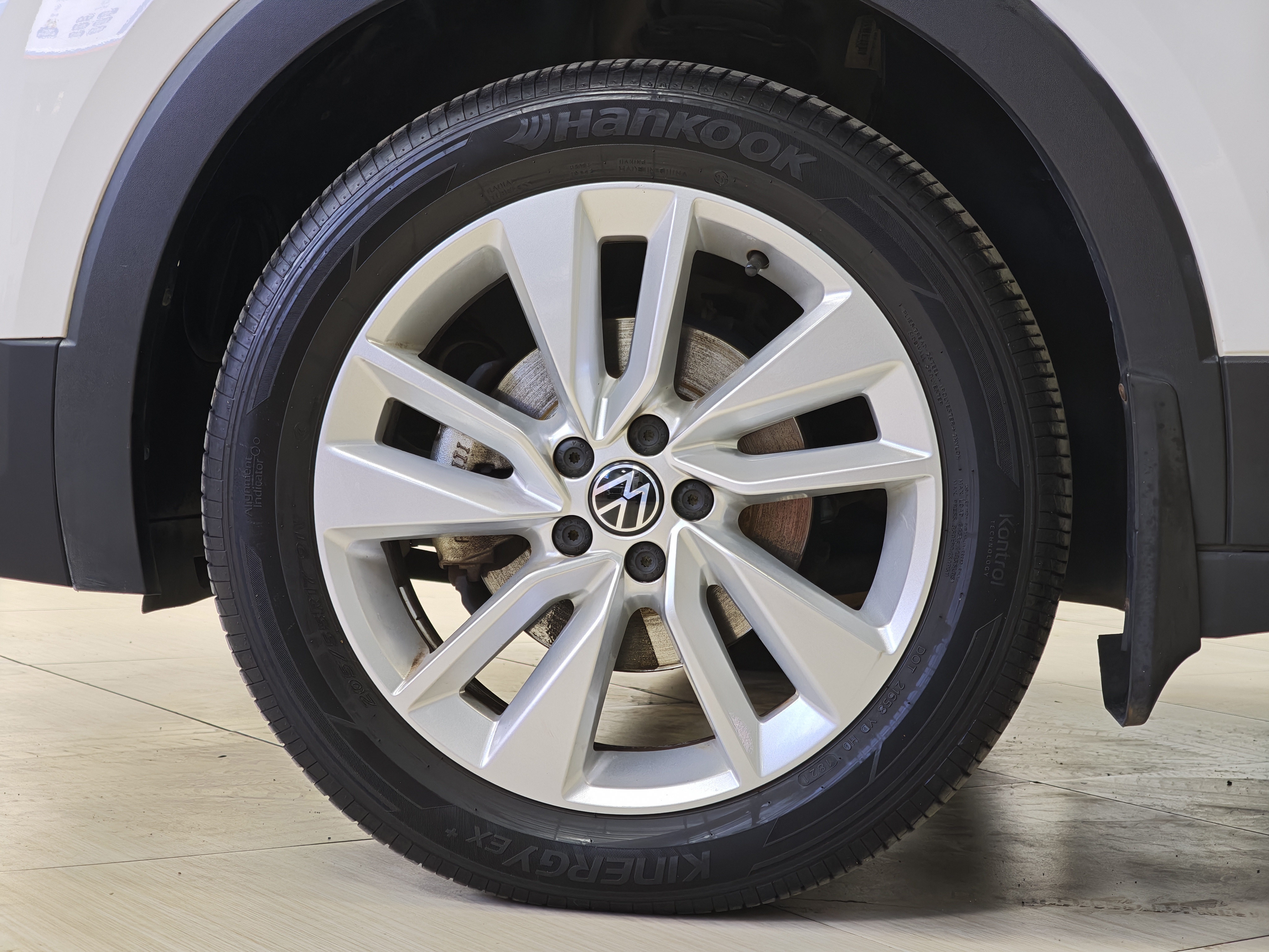 Volkswagen T-Cross 2021 car image #12