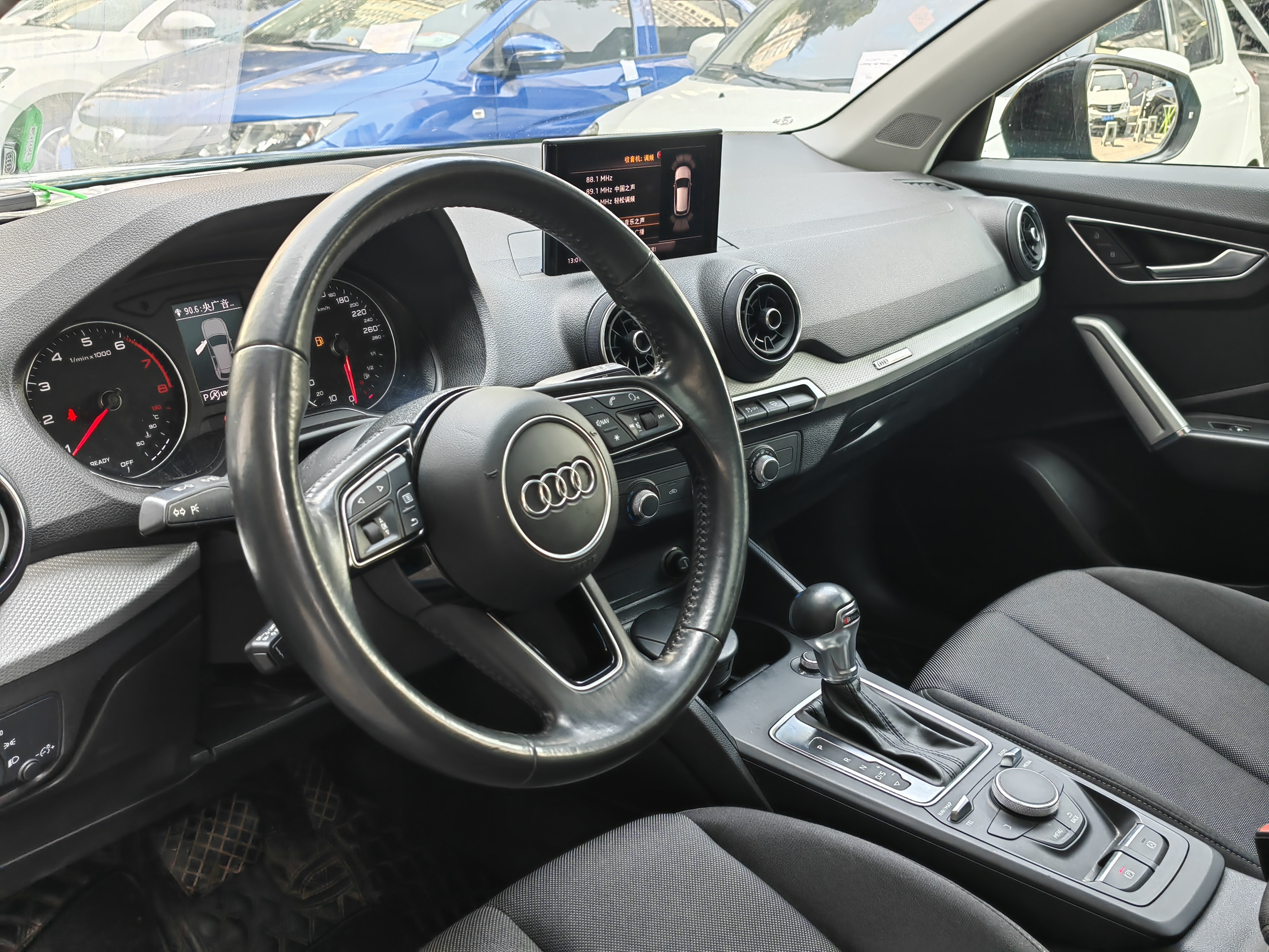 Q2L 2021 car image #12