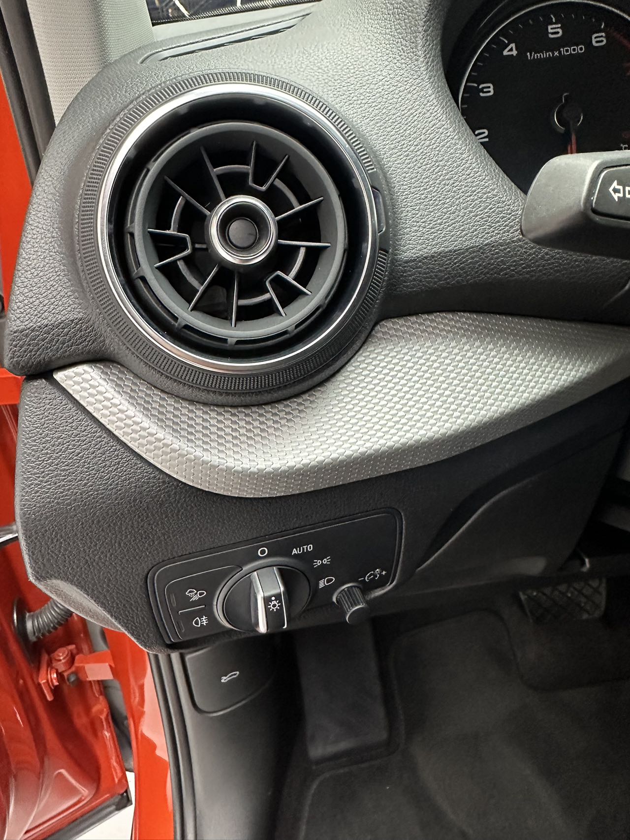 Q2L 2021 #12 Q2L 2021 car image #12