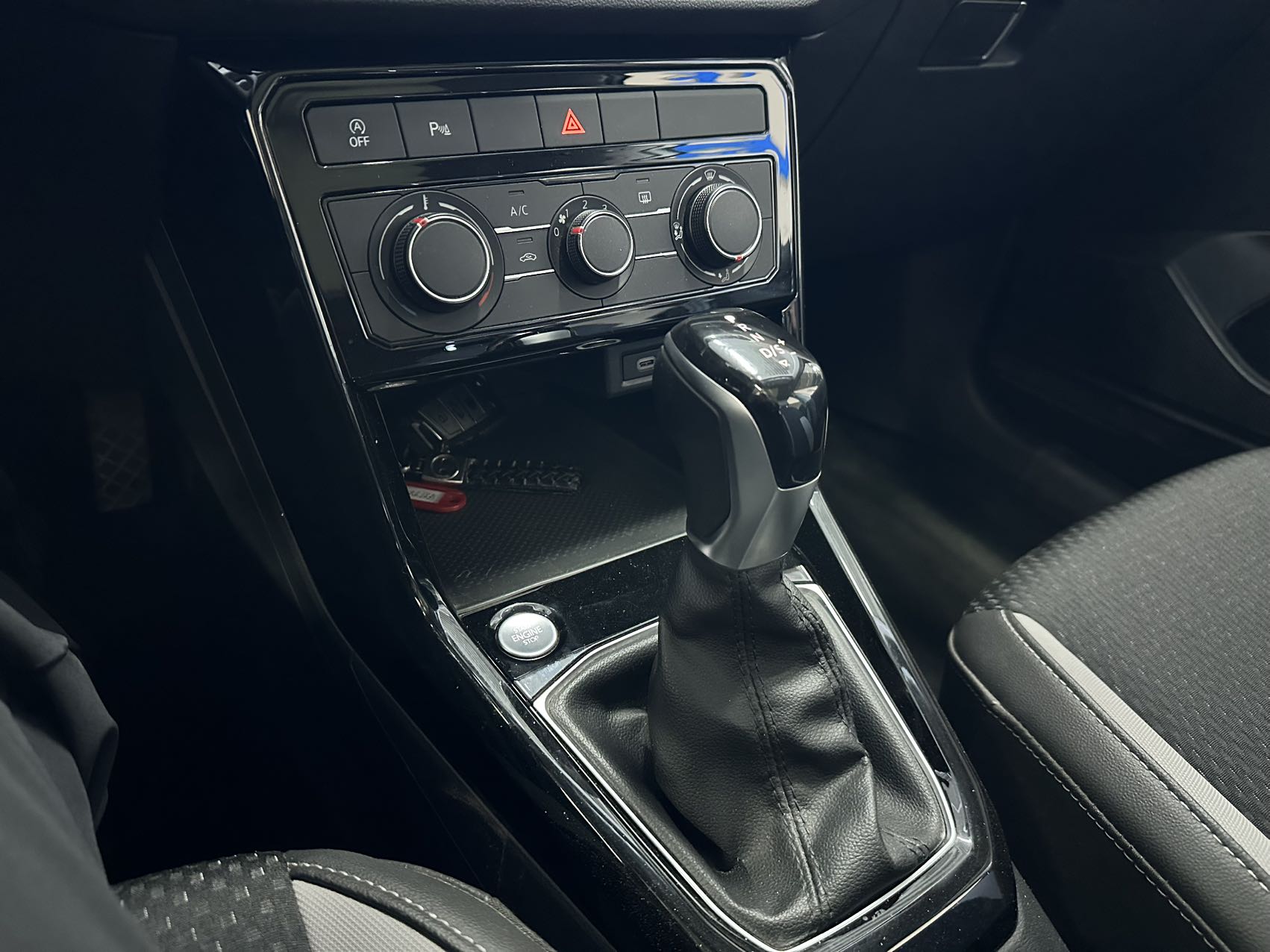 Tacqua 2021 car image #12