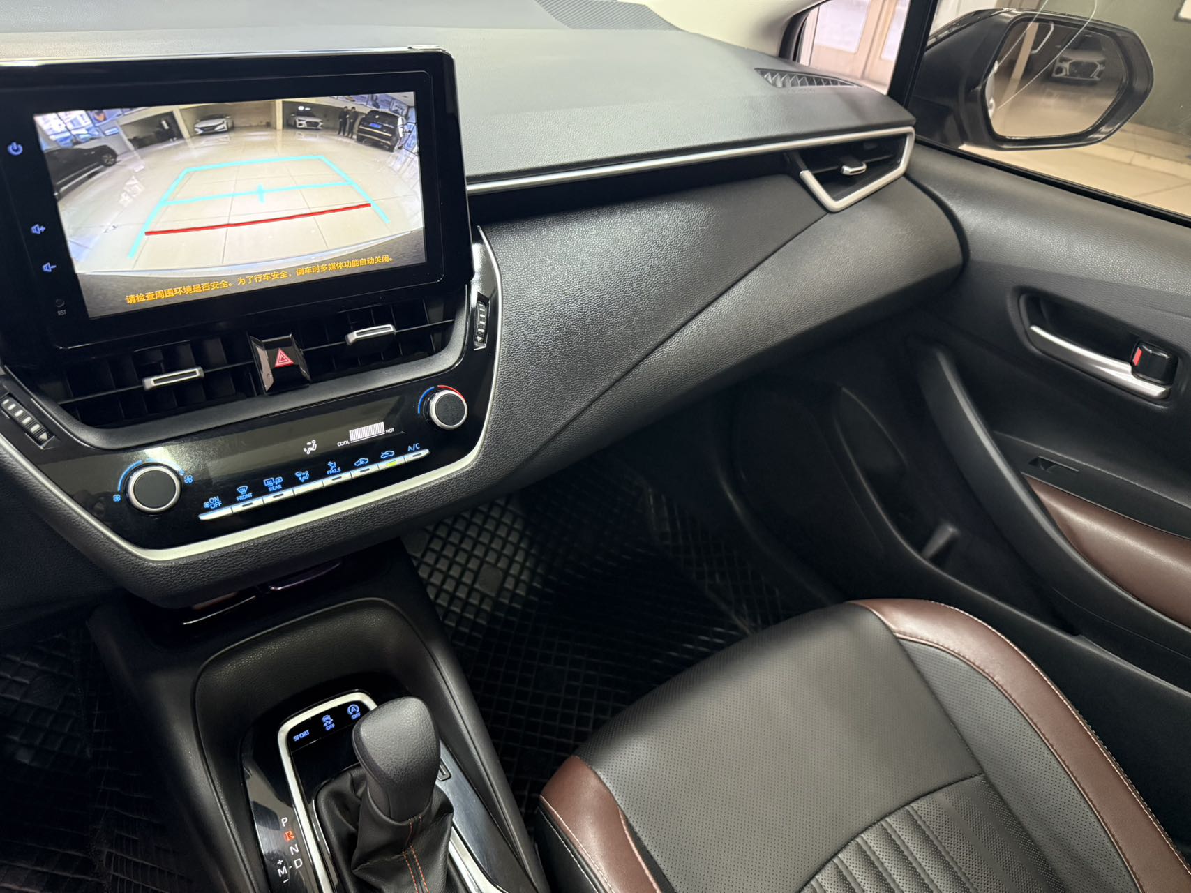 Toyota Corolla 2022 car image #12