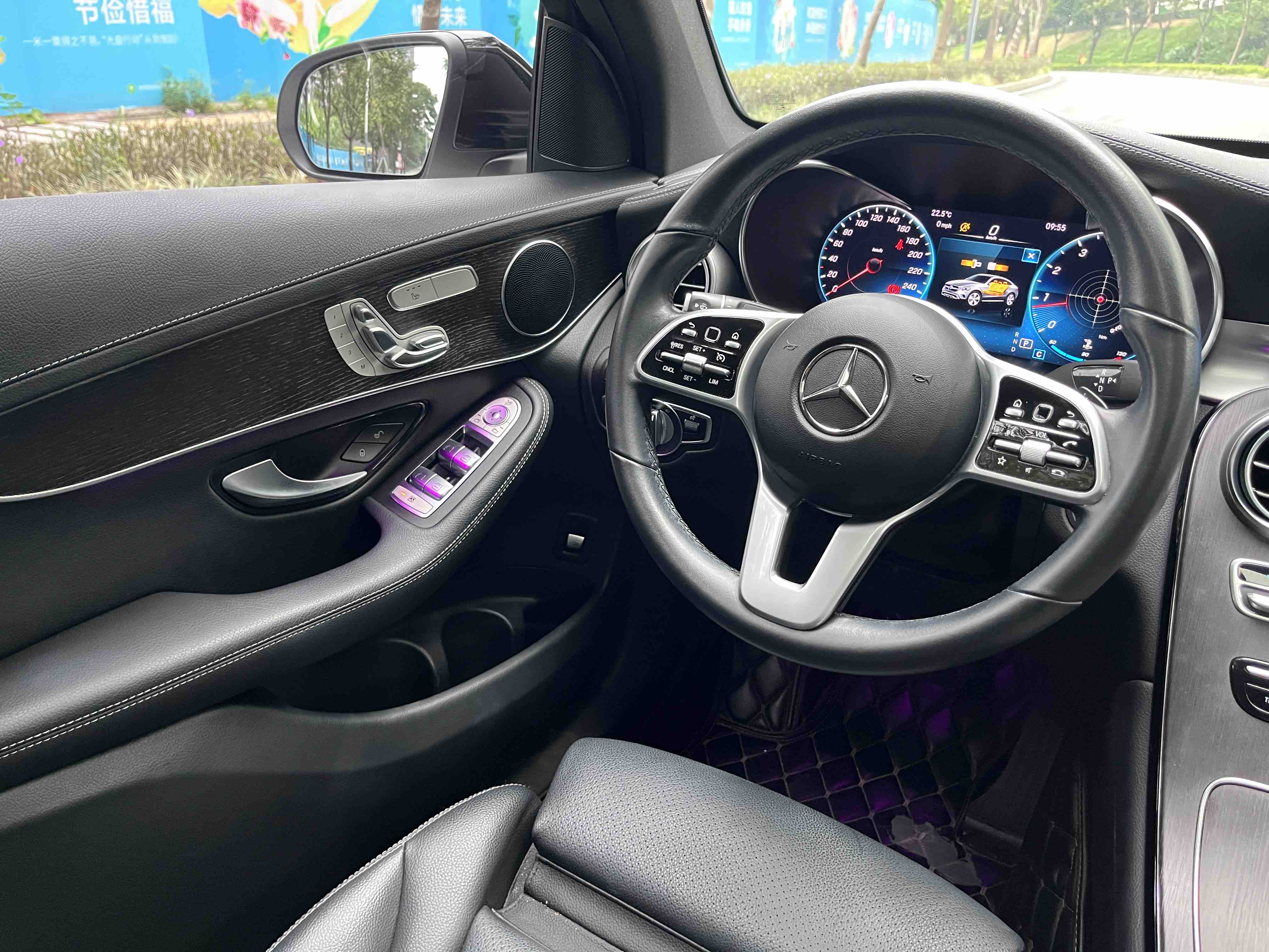 Mercedes-Benz GLC Coupe 2021 immagine di auto #12