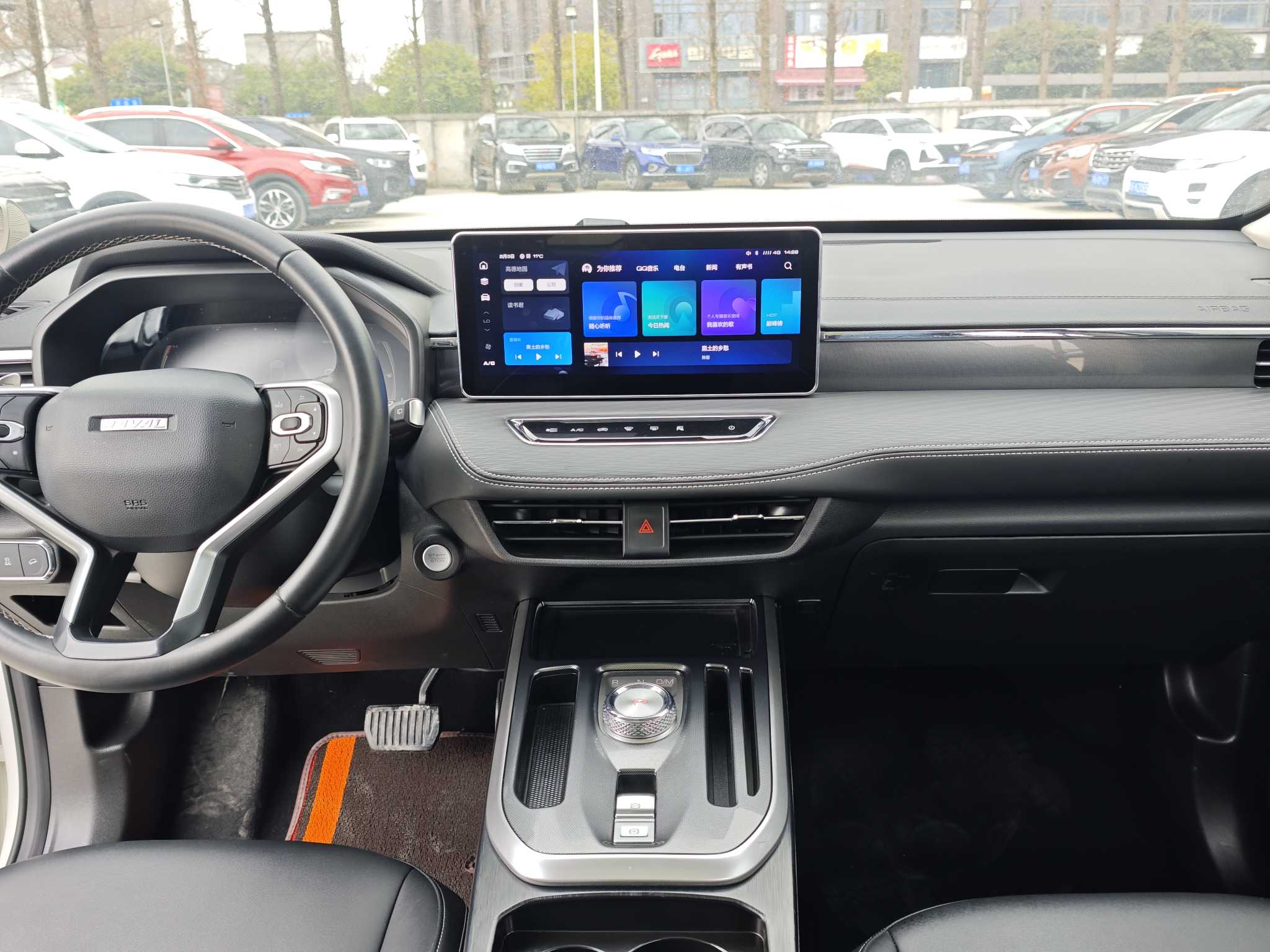 Haval Jolion 2021 #12 Haval Jolion 2021 car image #12