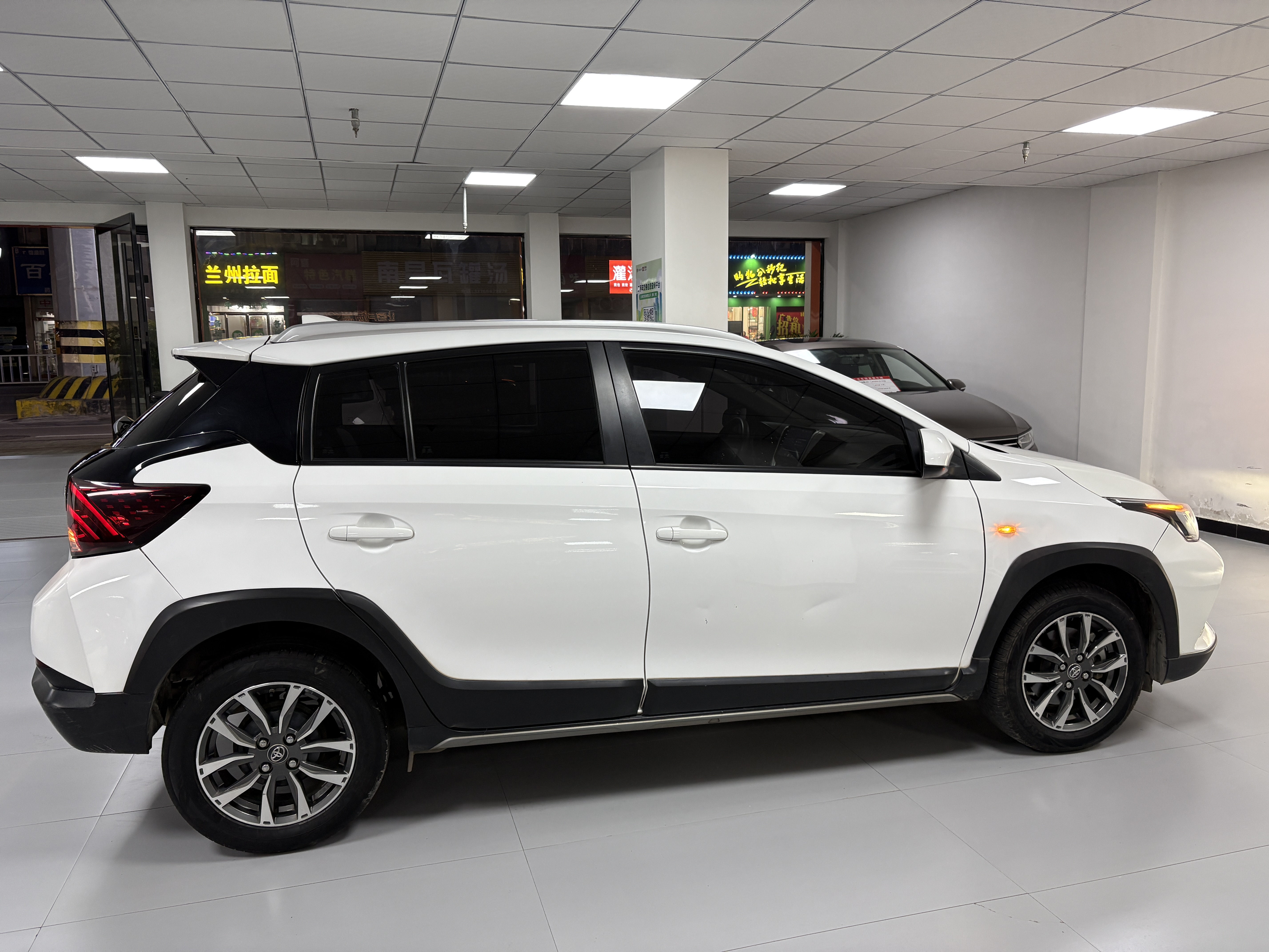 Yaris L Zhixuan 2020 car image #12