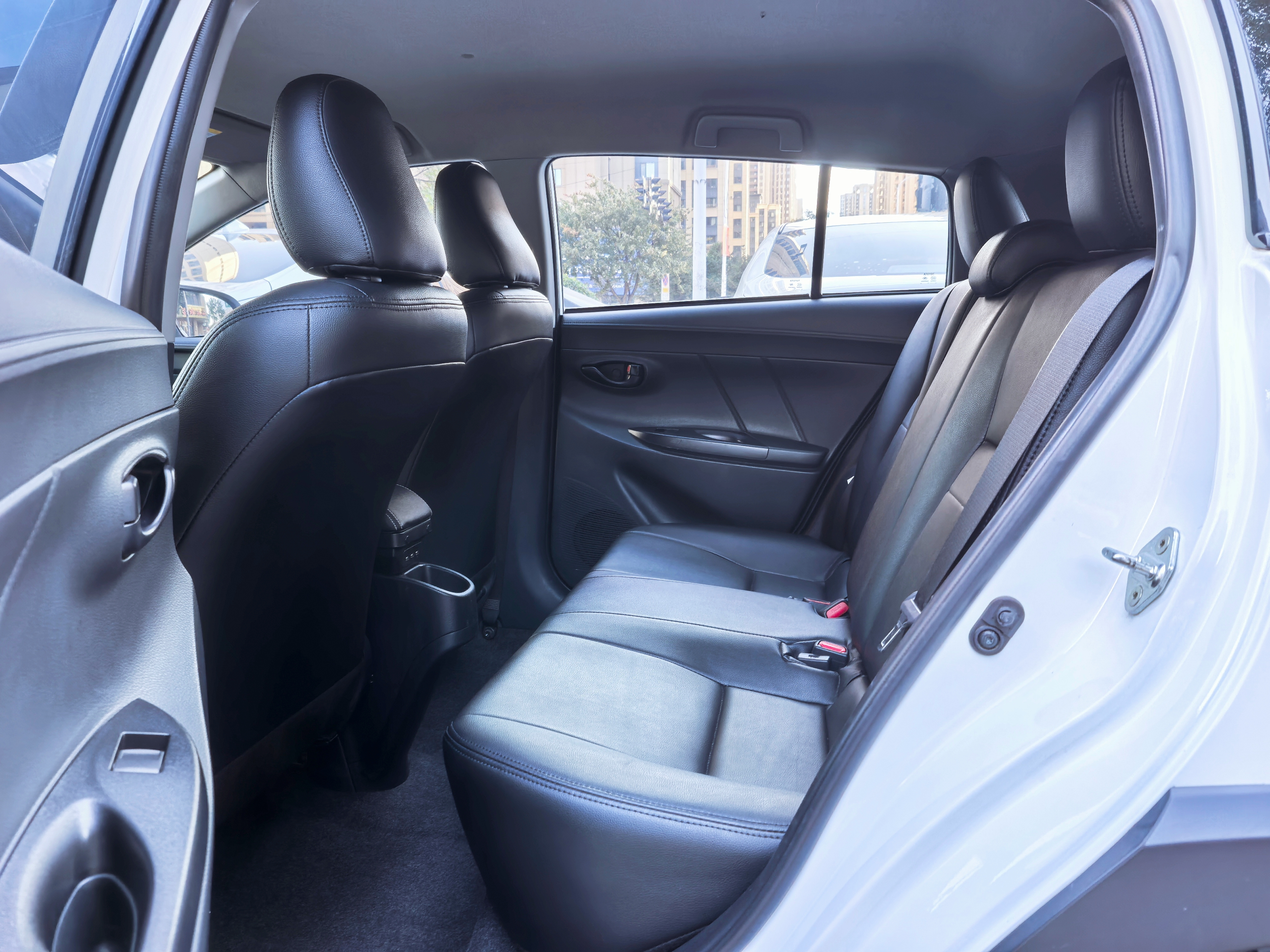 Toyota GR YARIS 2021 car image #12