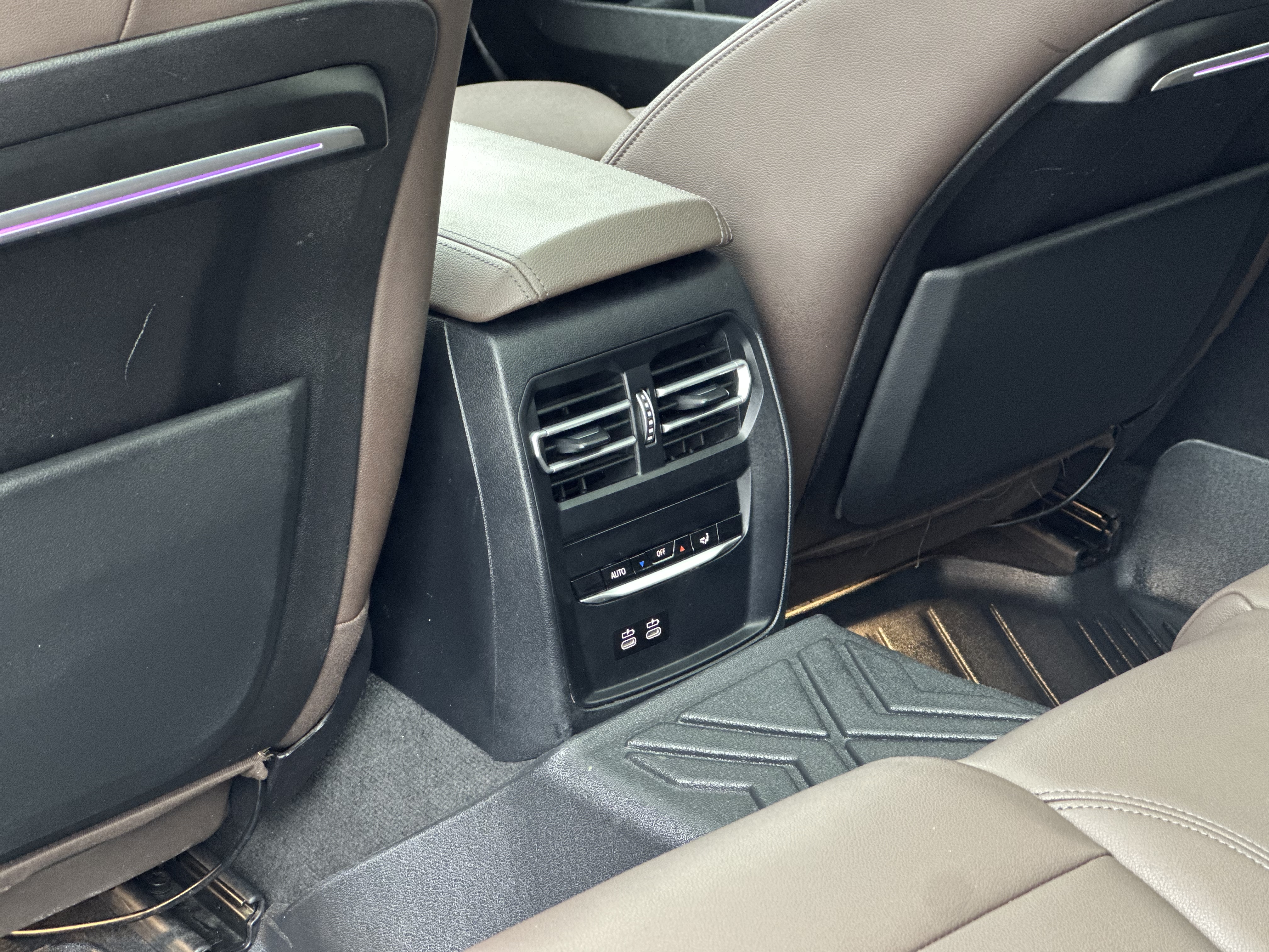 BMW 3 Series 2021 #12 BMW 3 Series 2021 car image #12